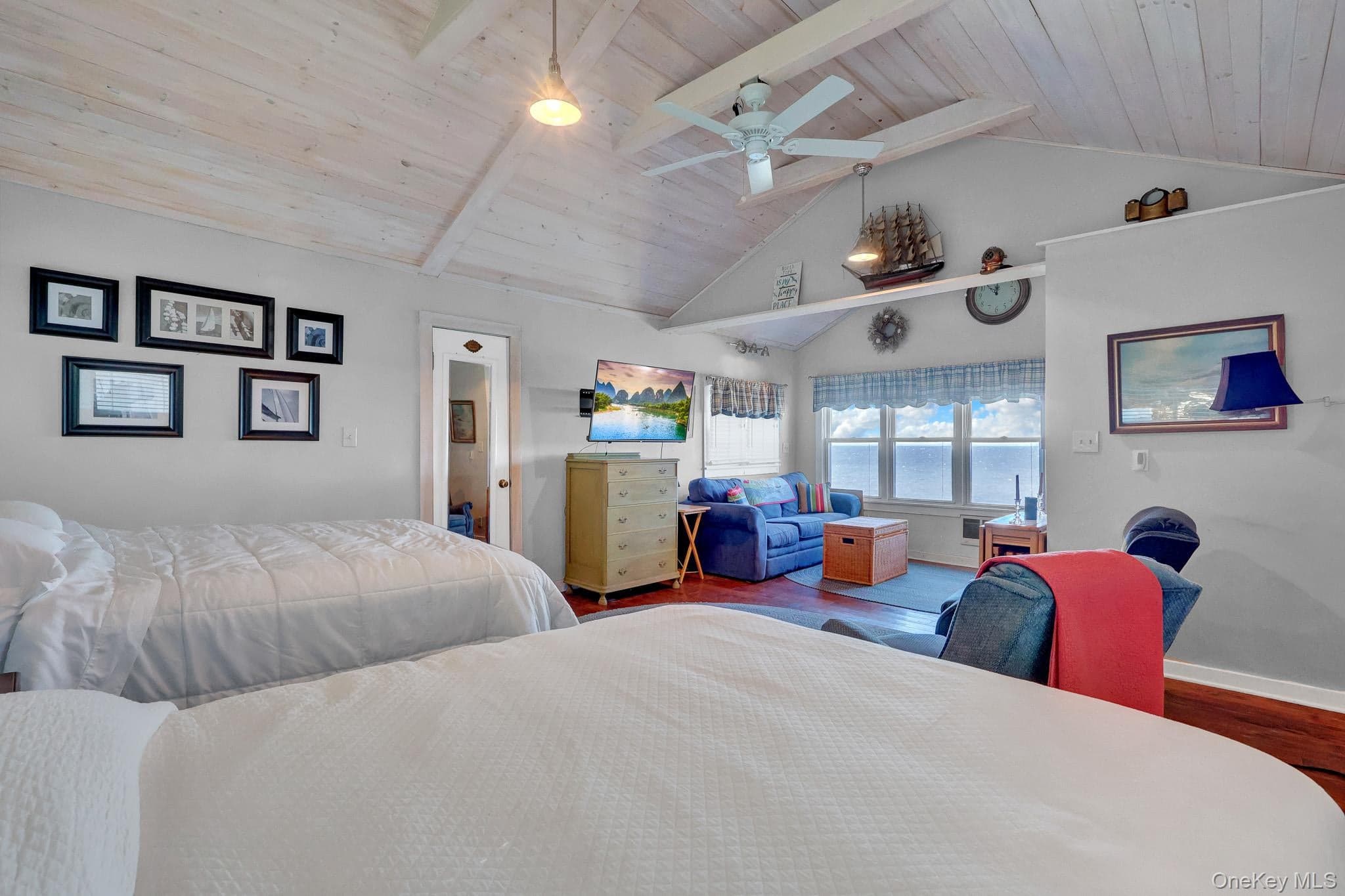 36 Beach Hill Drive thumbnail 18
