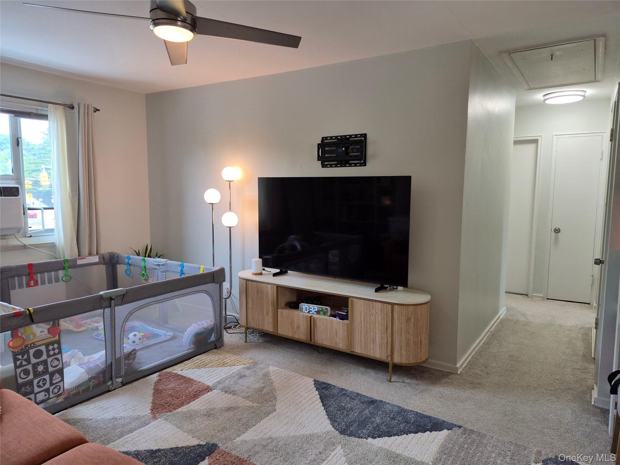 227-08 Hillside Avenue Unit: Upper thumbnail 10
