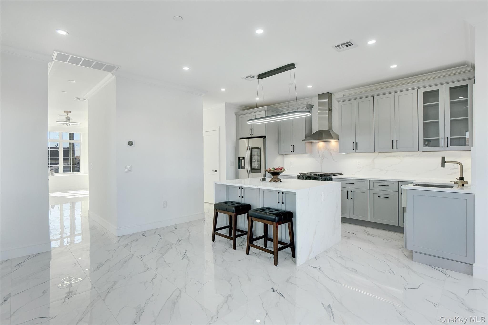 14 James Street thumbnail 9