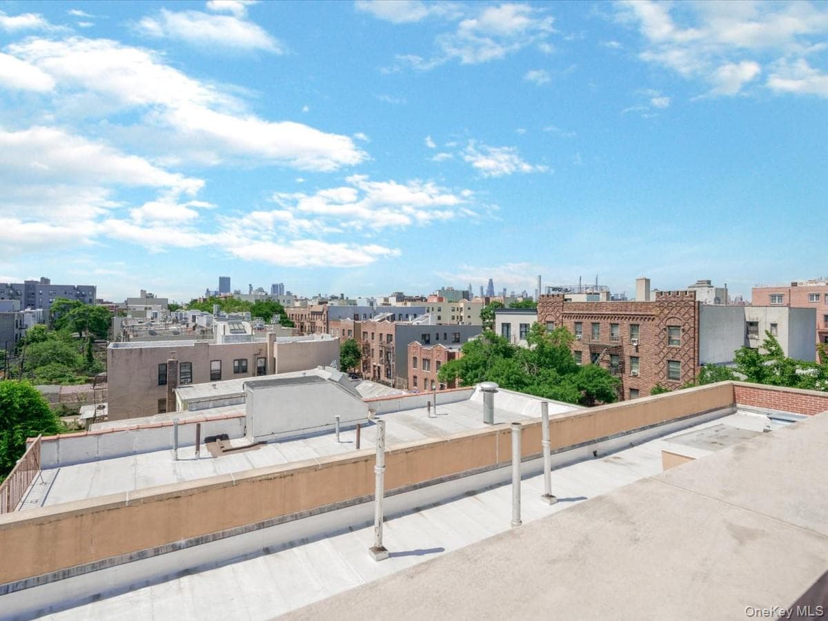 2519 35th Street Unit: 4C thumbnail 17