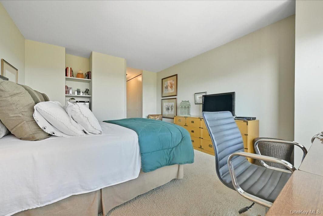 26910 Grand Central Parkway Unit: 31N thumbnail 22
