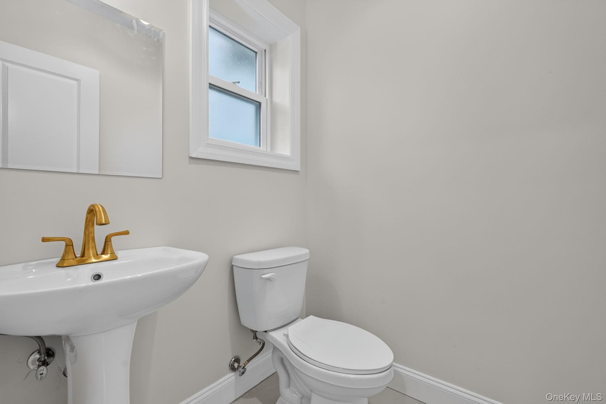 210 N Miller Street thumbnail 34
