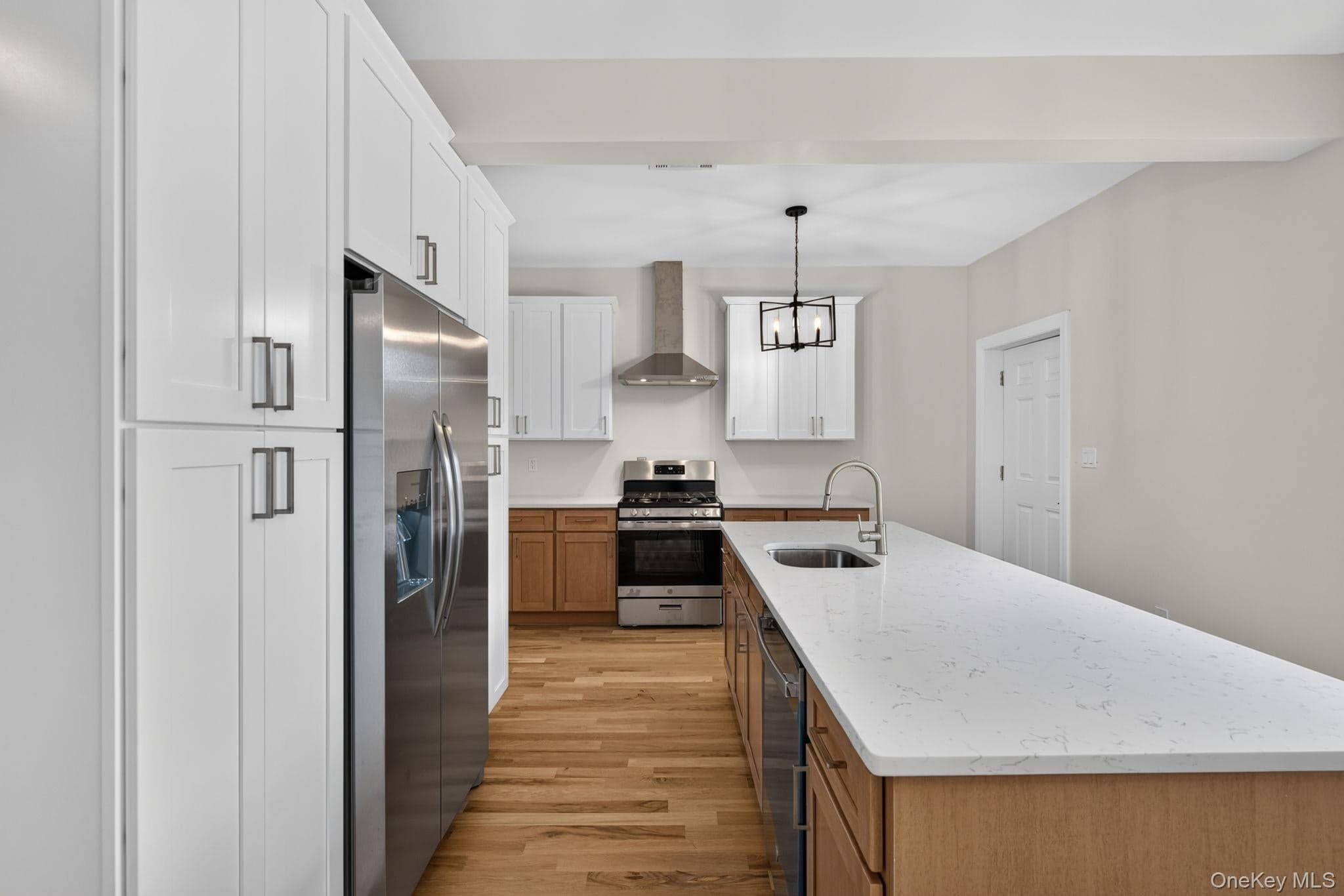 210 N Miller Street thumbnail 14