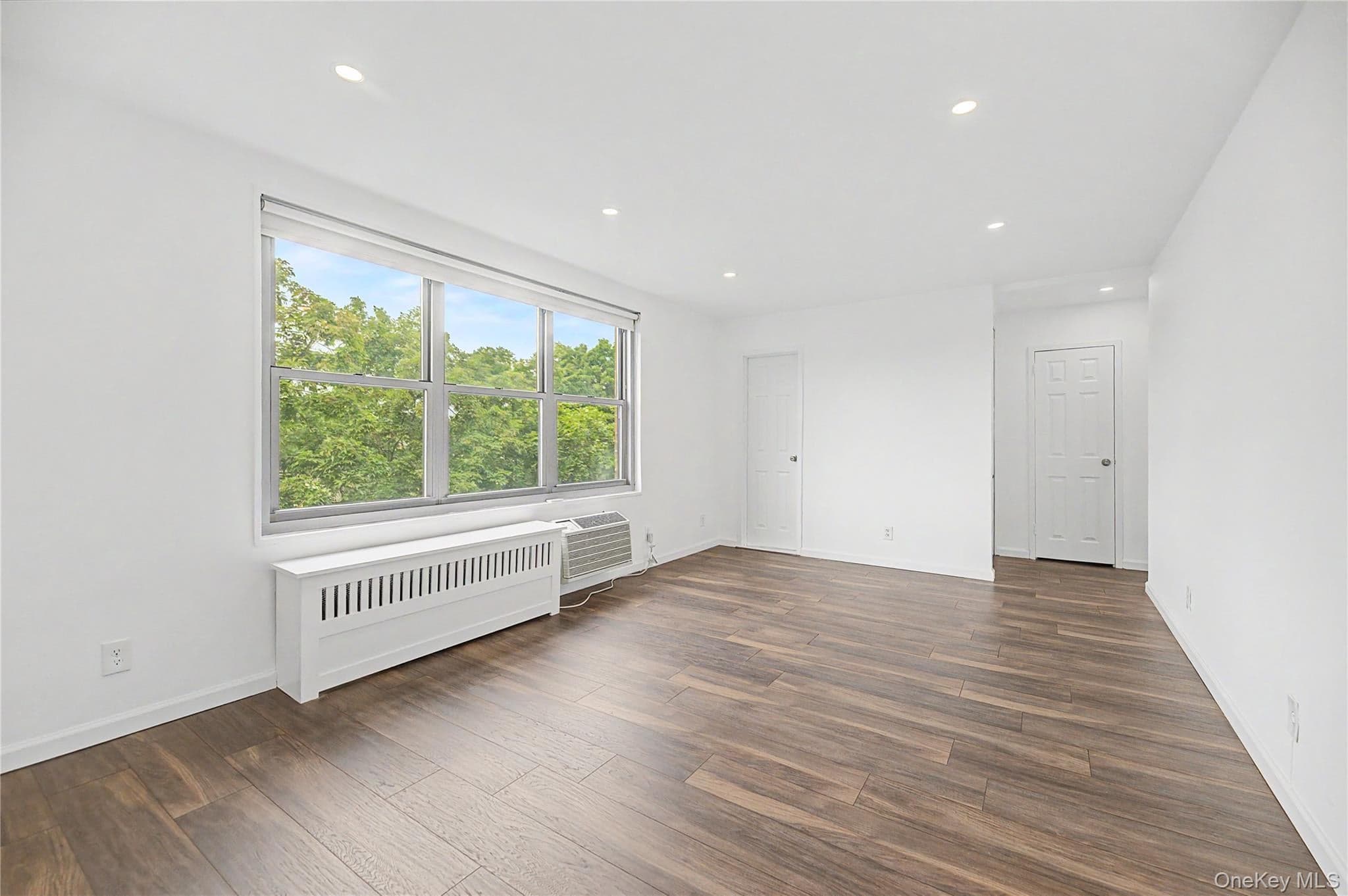 56 Doyer Avenue Unit: 6A thumbnail 4