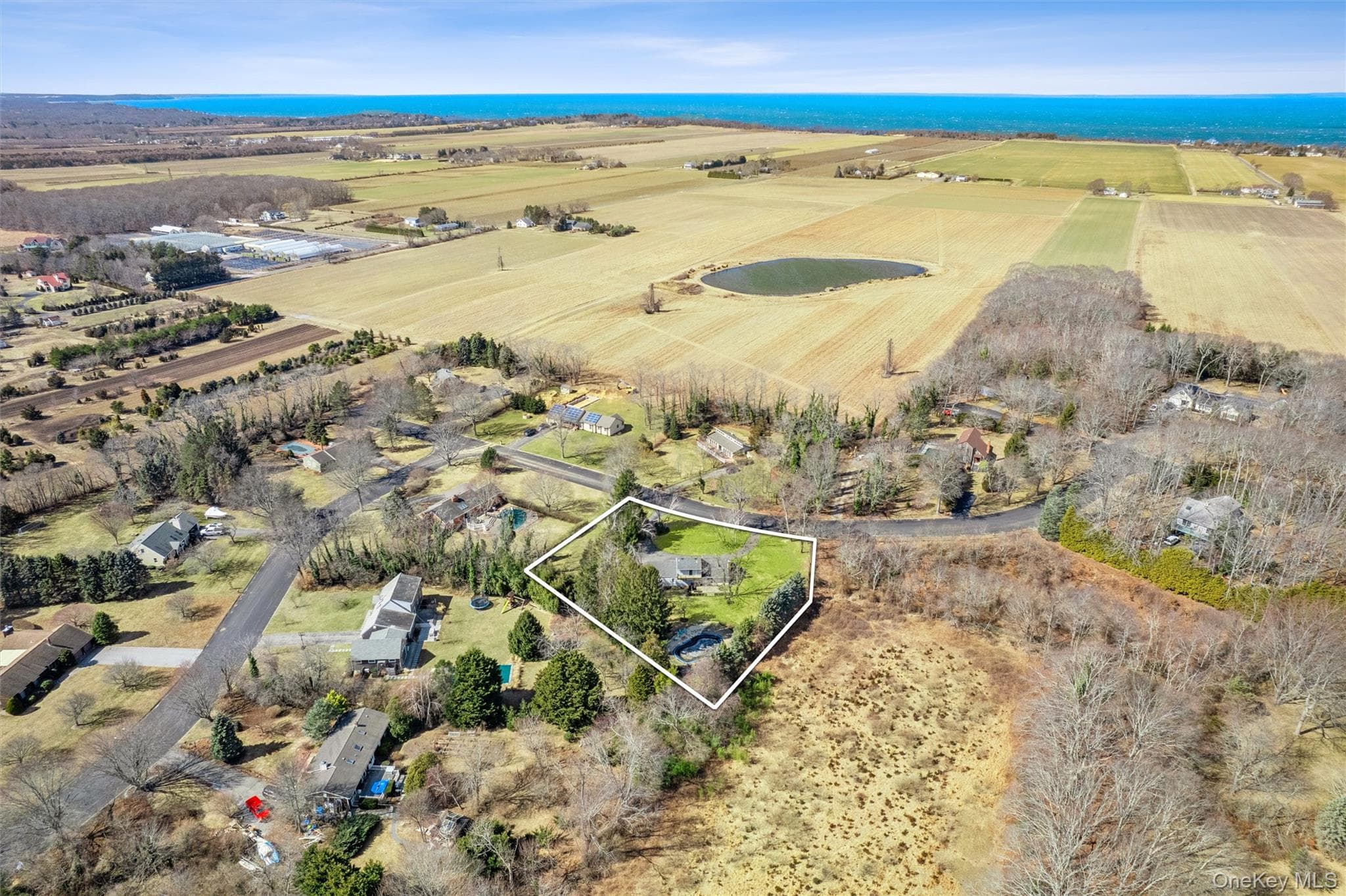 435 Old Saddle Lane thumbnail 15