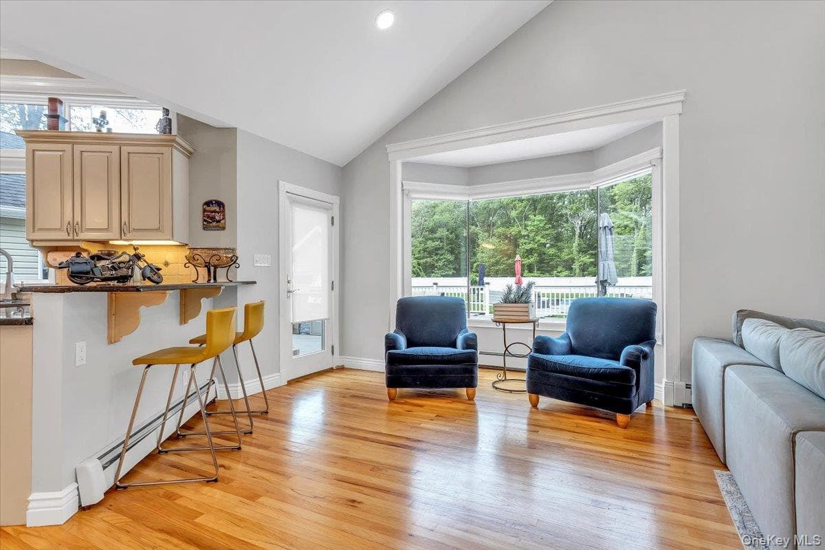 21 Buttonwood Drive thumbnail 15