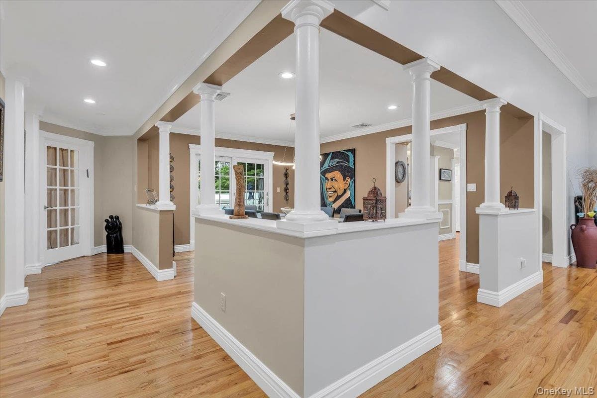 21 Buttonwood Drive thumbnail 7