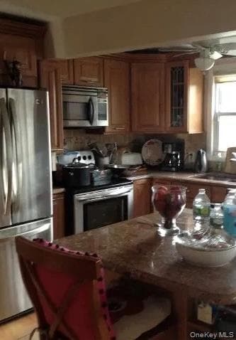 326 Lincoln Avenue thumbnail 4