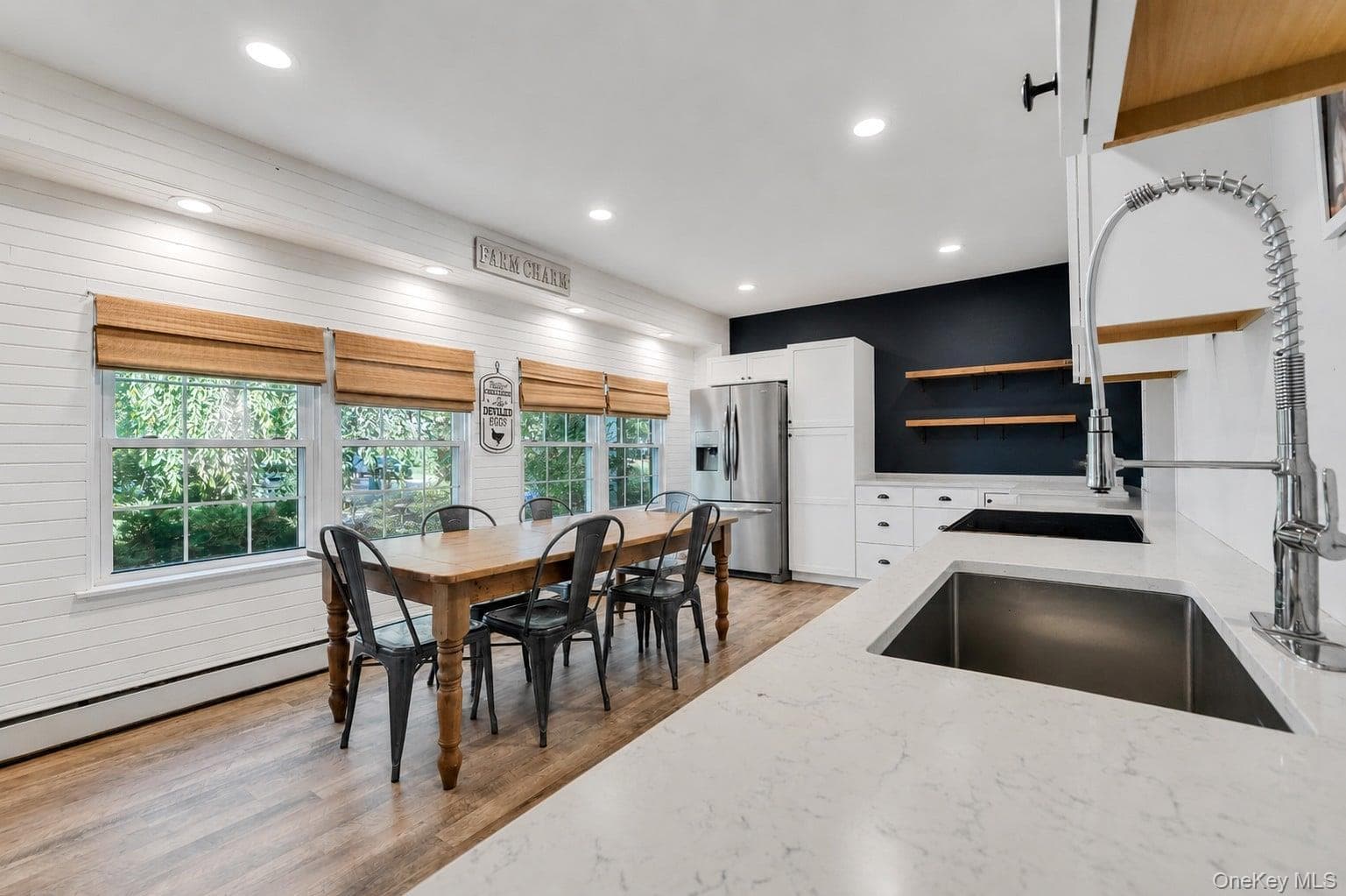 55 Riverview Court thumbnail 18