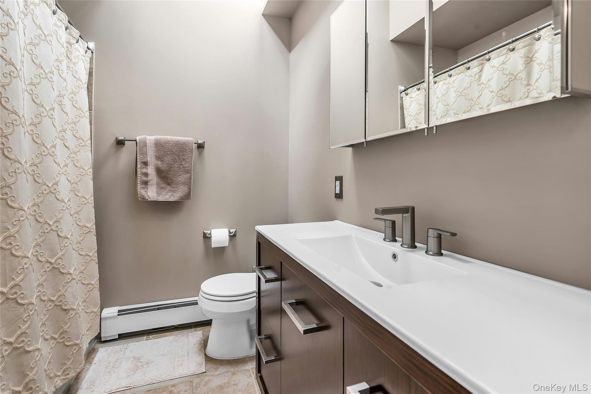 168 Cambon Avenue thumbnail 13