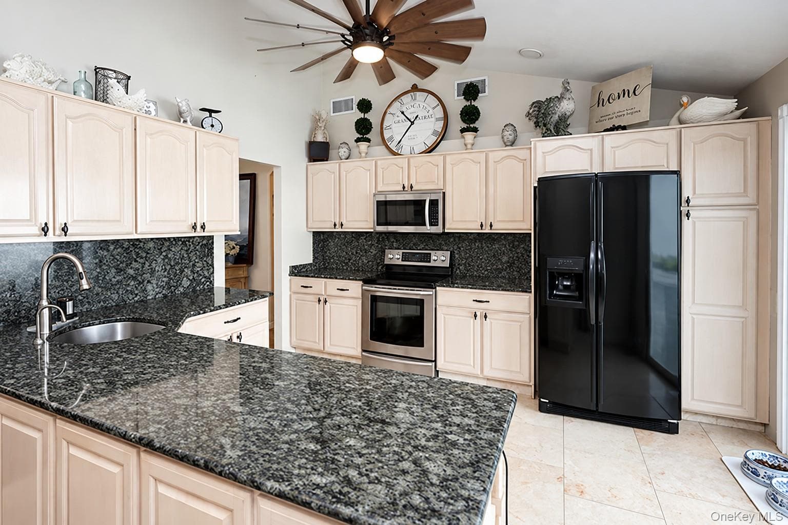 3970 Darby Lane thumbnail 12