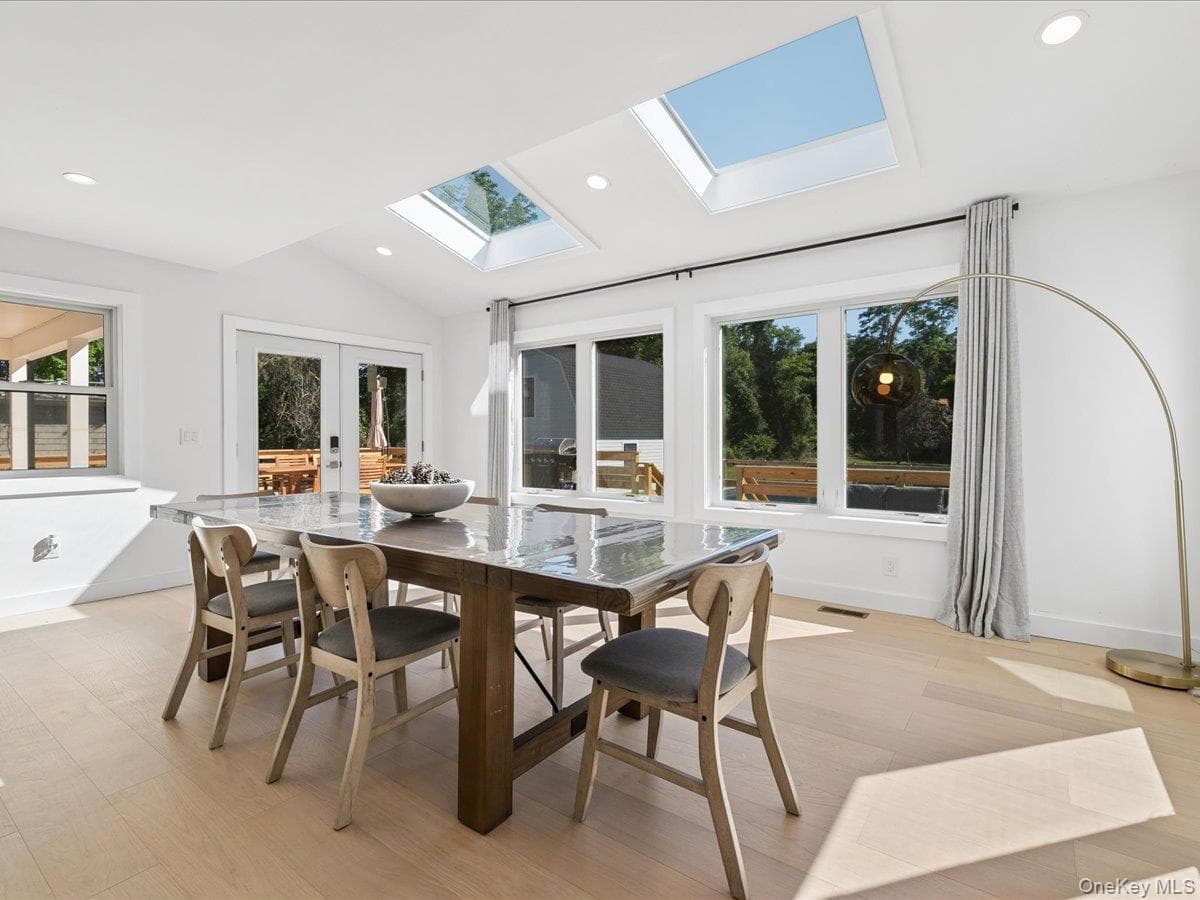 1579 N Sea Road thumbnail 8
