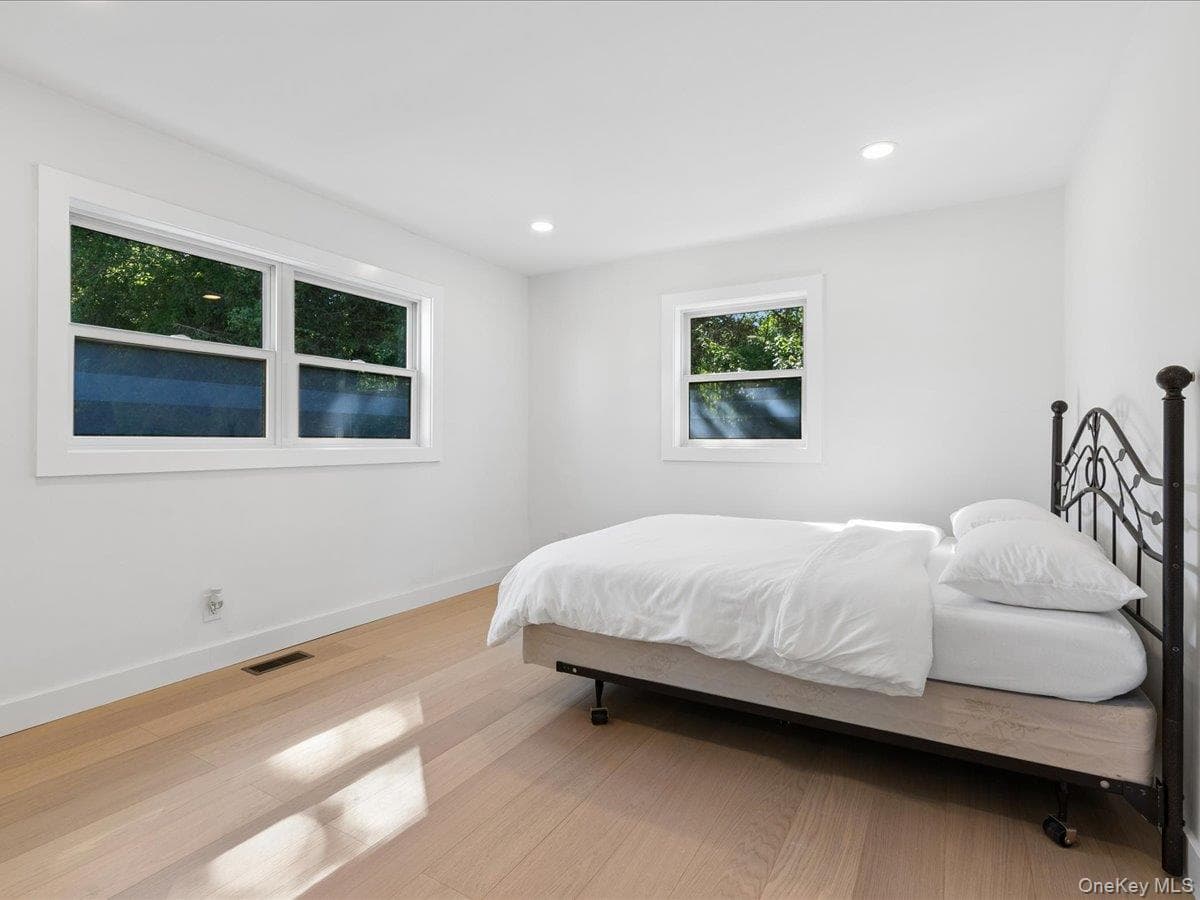 1579 N Sea Road thumbnail 22