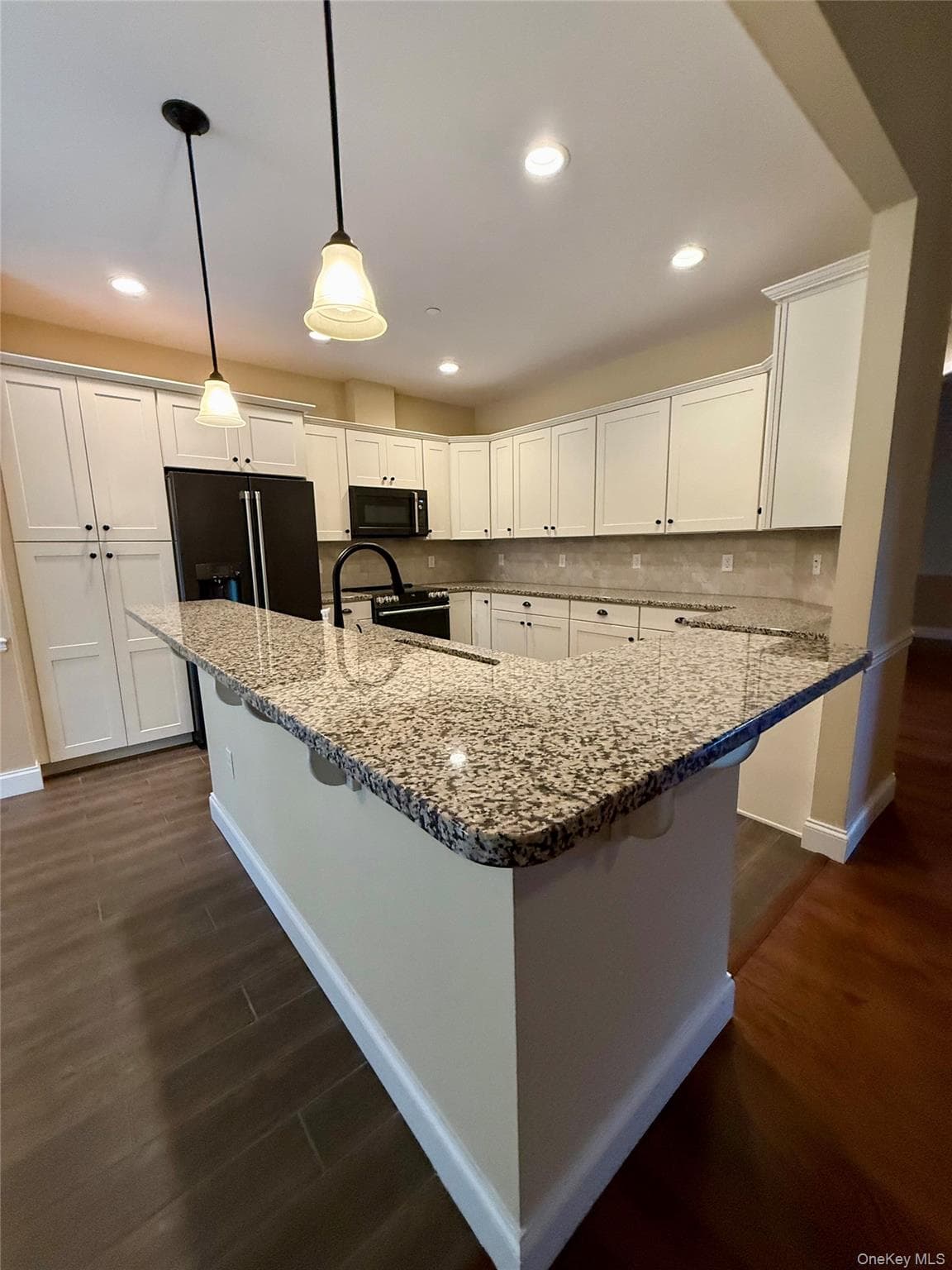 142 Lexington Lane thumbnail 28