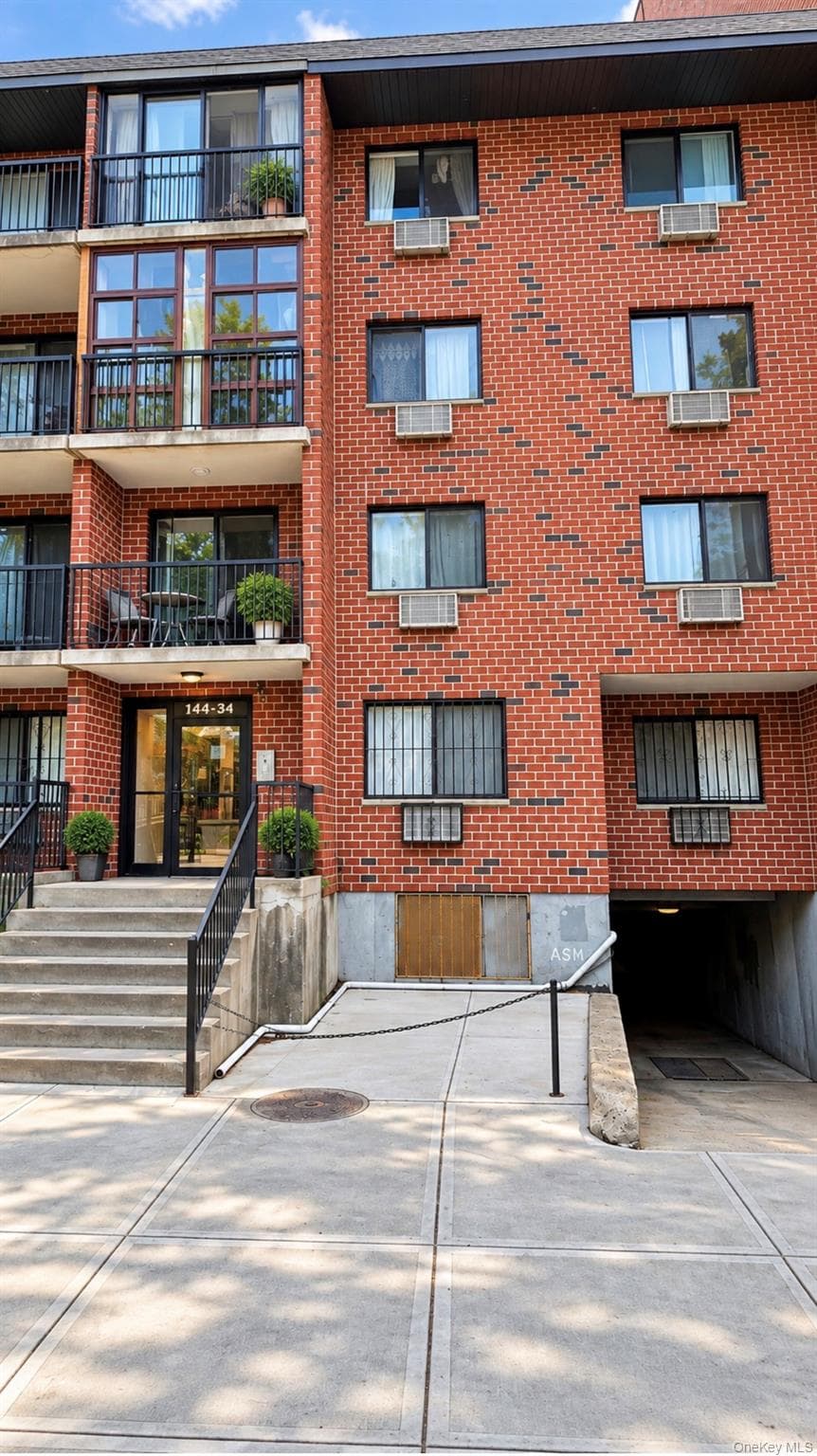 144-34 37th Avenue Unit: 201, Flushing