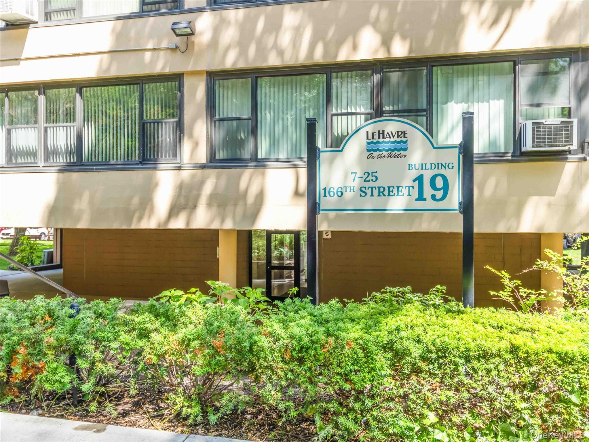 7-25 166 Street Unit: 6A thumbnail 2