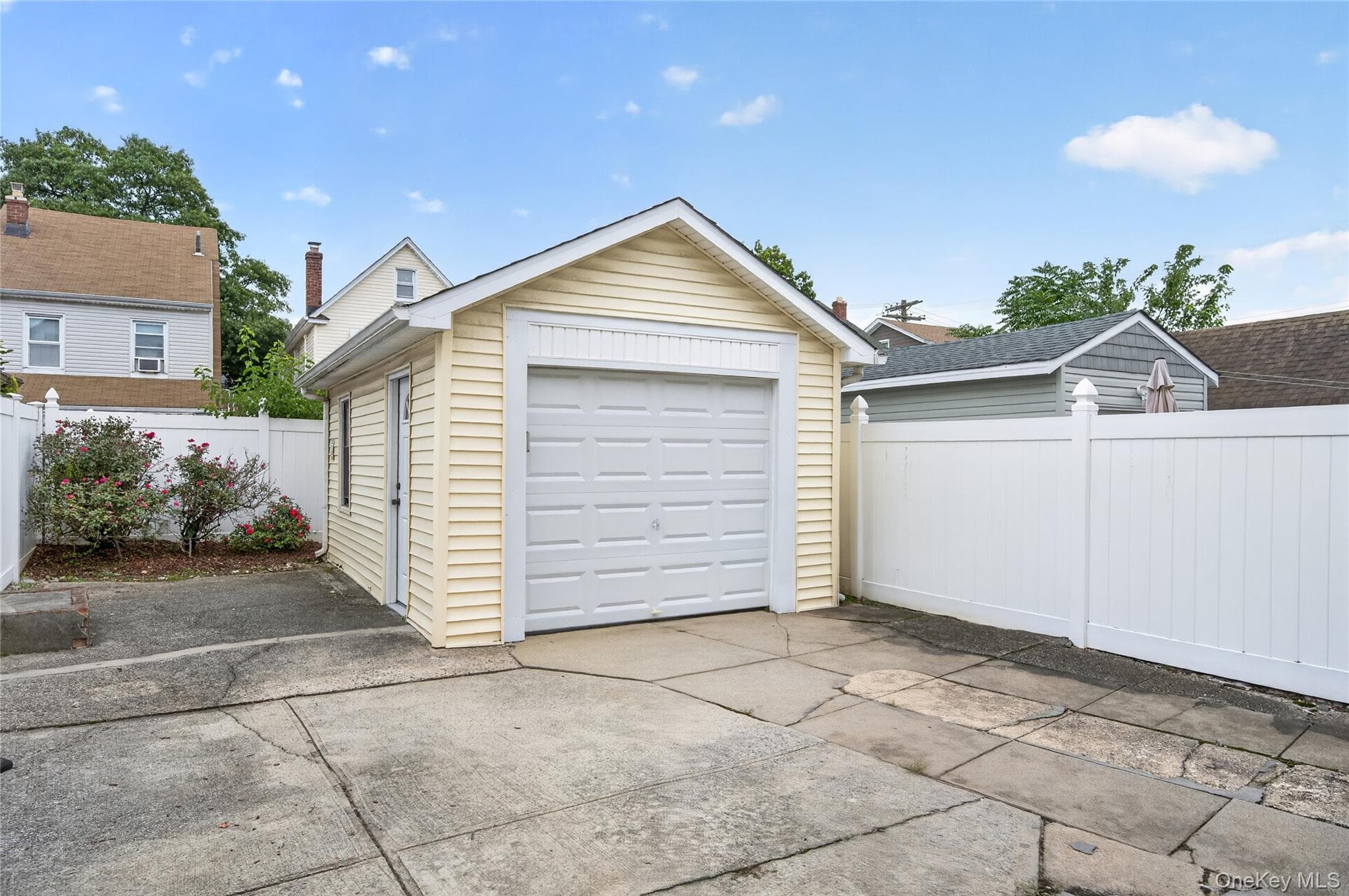 89-85 219th Street thumbnail 16