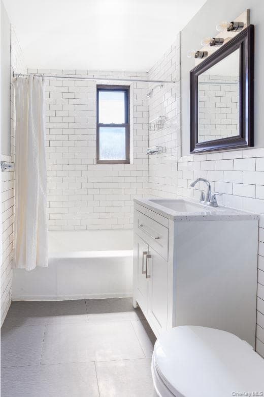 525 W 235th Street Unit: 6C thumbnail 12