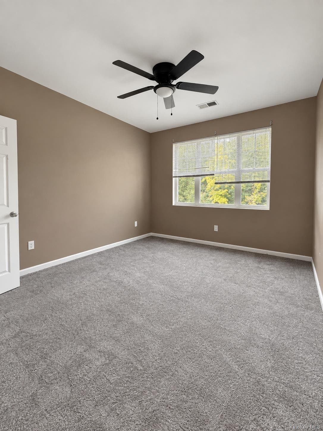 19 Magnolia Park Road thumbnail 17