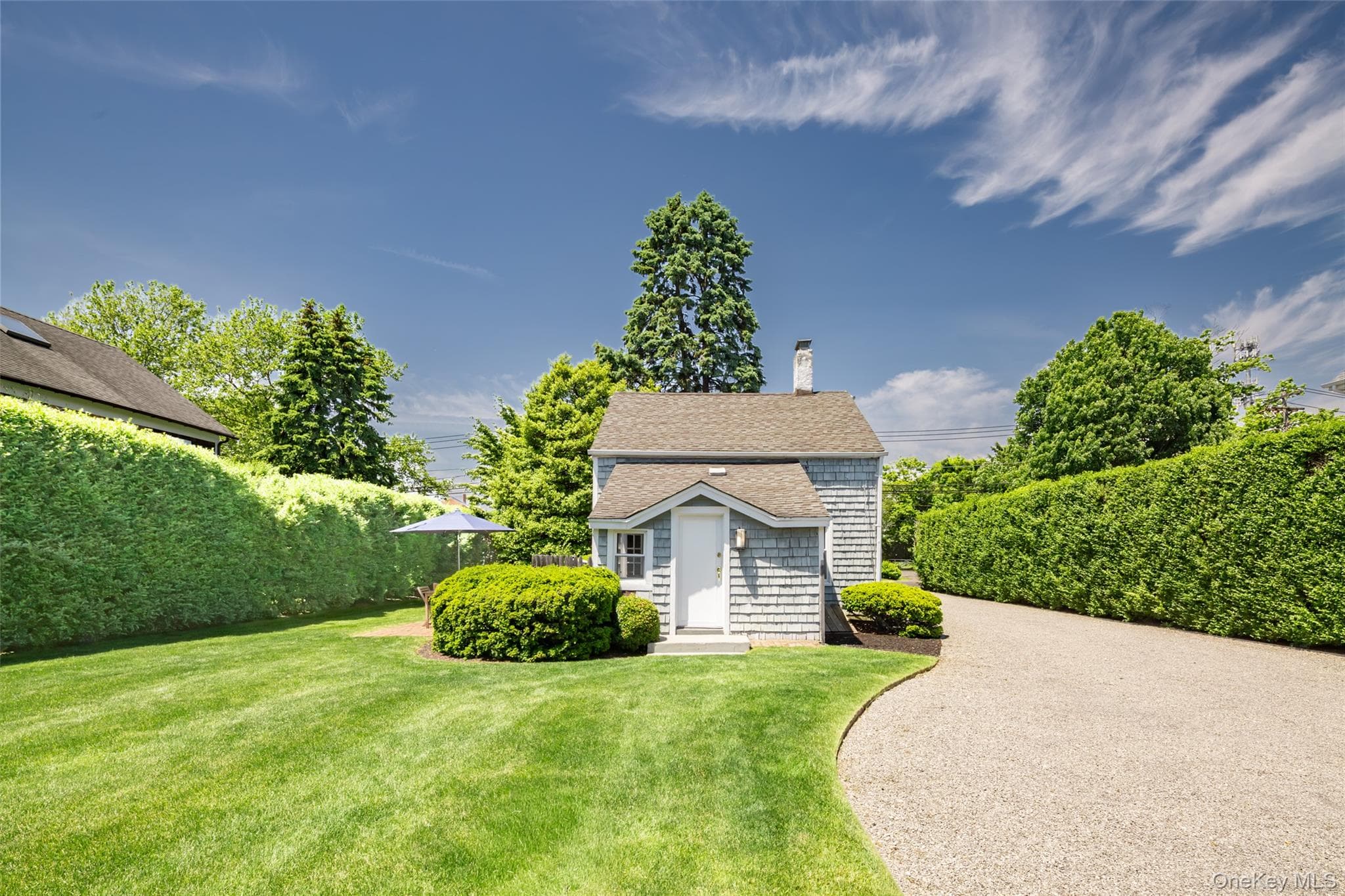 98 Powell Avenue thumbnail 4