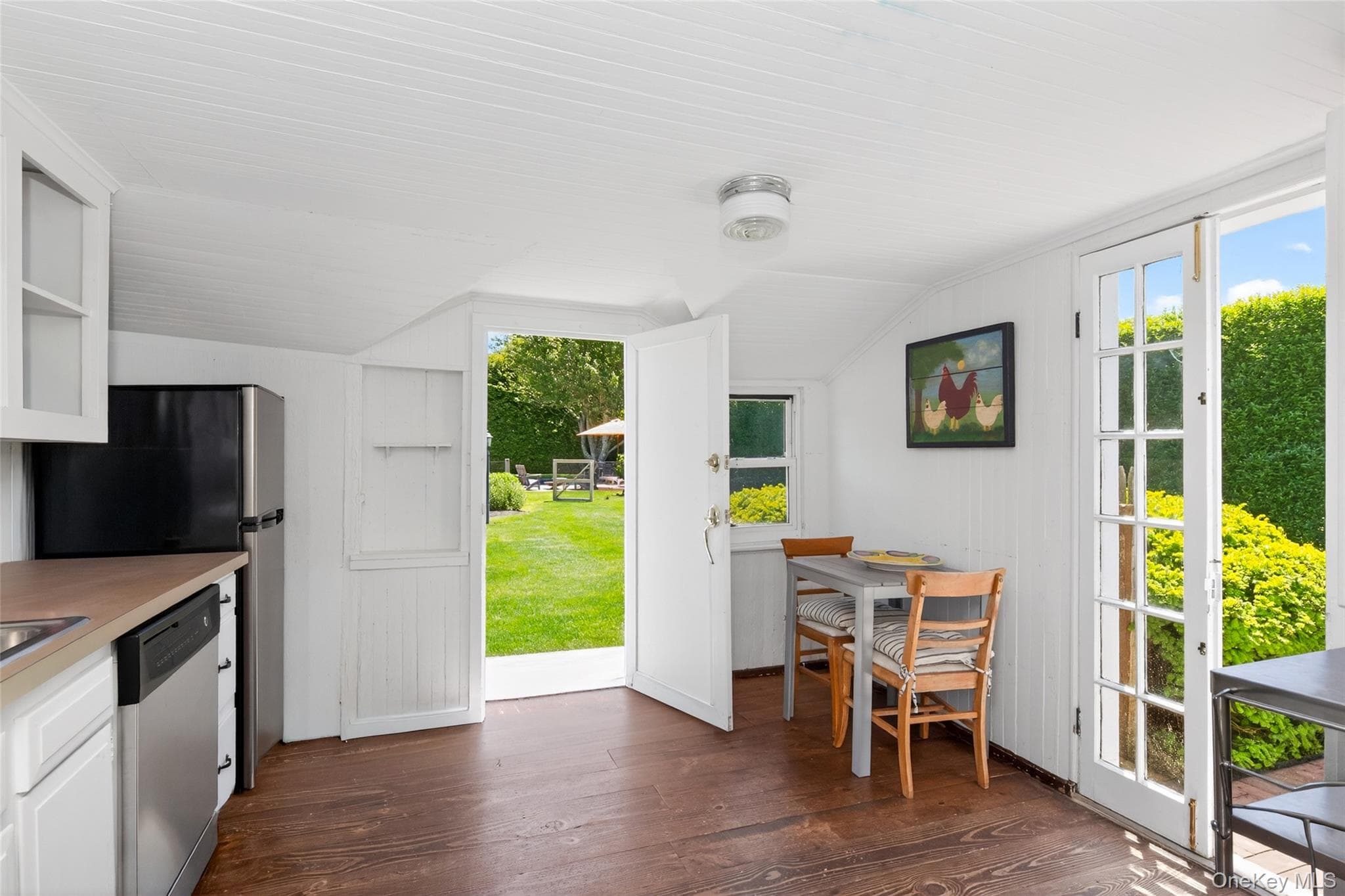98 Powell Avenue thumbnail 15