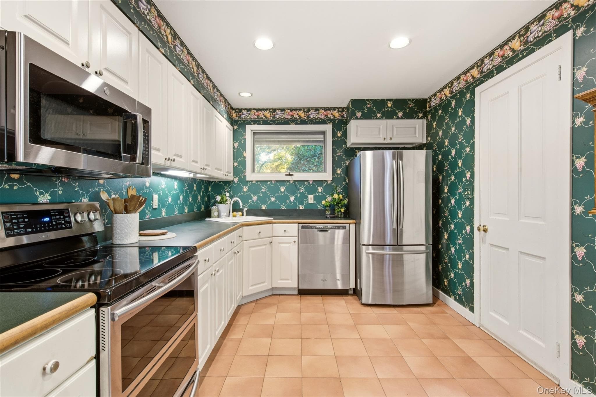 1620 Stewart Lane thumbnail 9