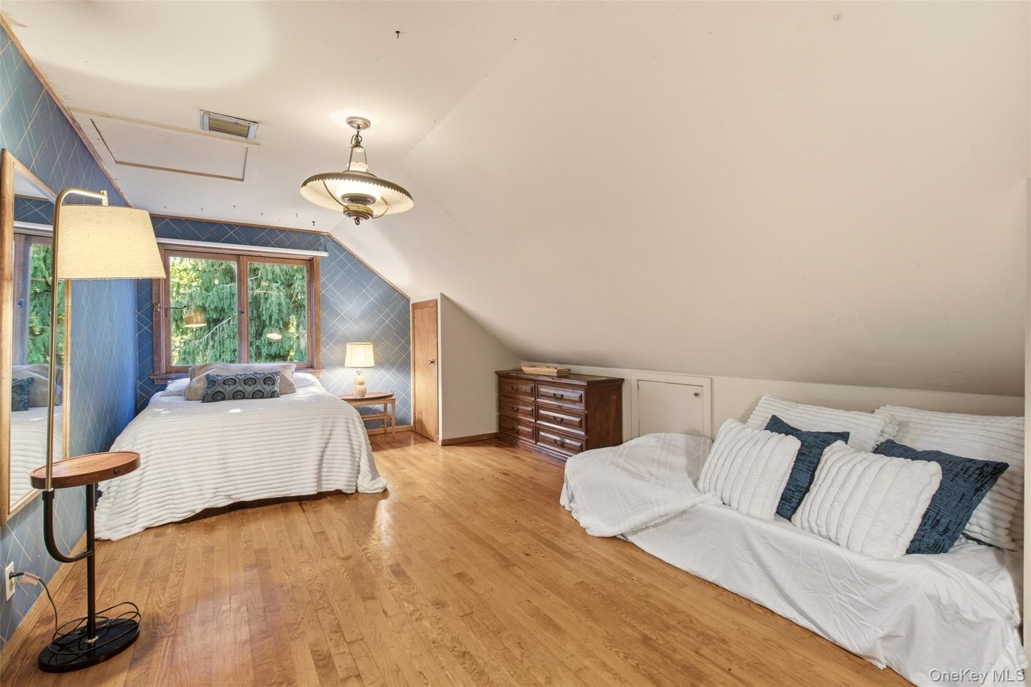 1620 Stewart Lane thumbnail 13