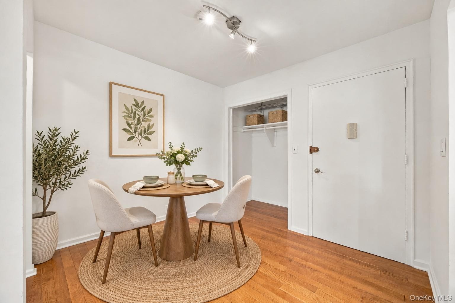 127-1 S Highland Avenue Unit: B5 thumbnail 4