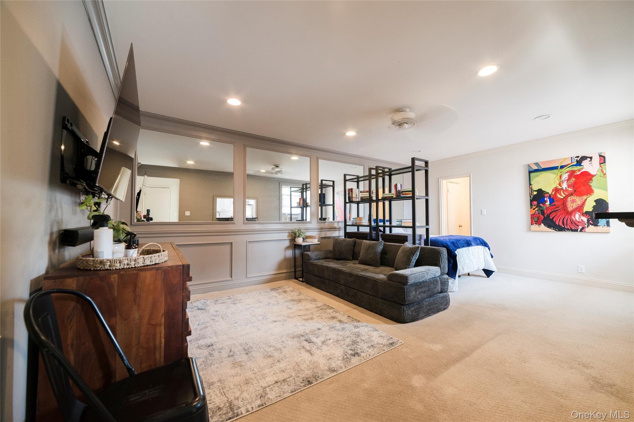 11 Bryant Crescent Unit: 2A thumbnail 2