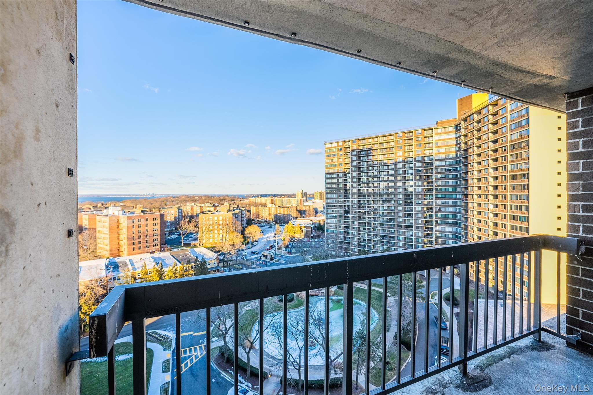 1 Bay Club Drive Unit: 11J thumbnail 12