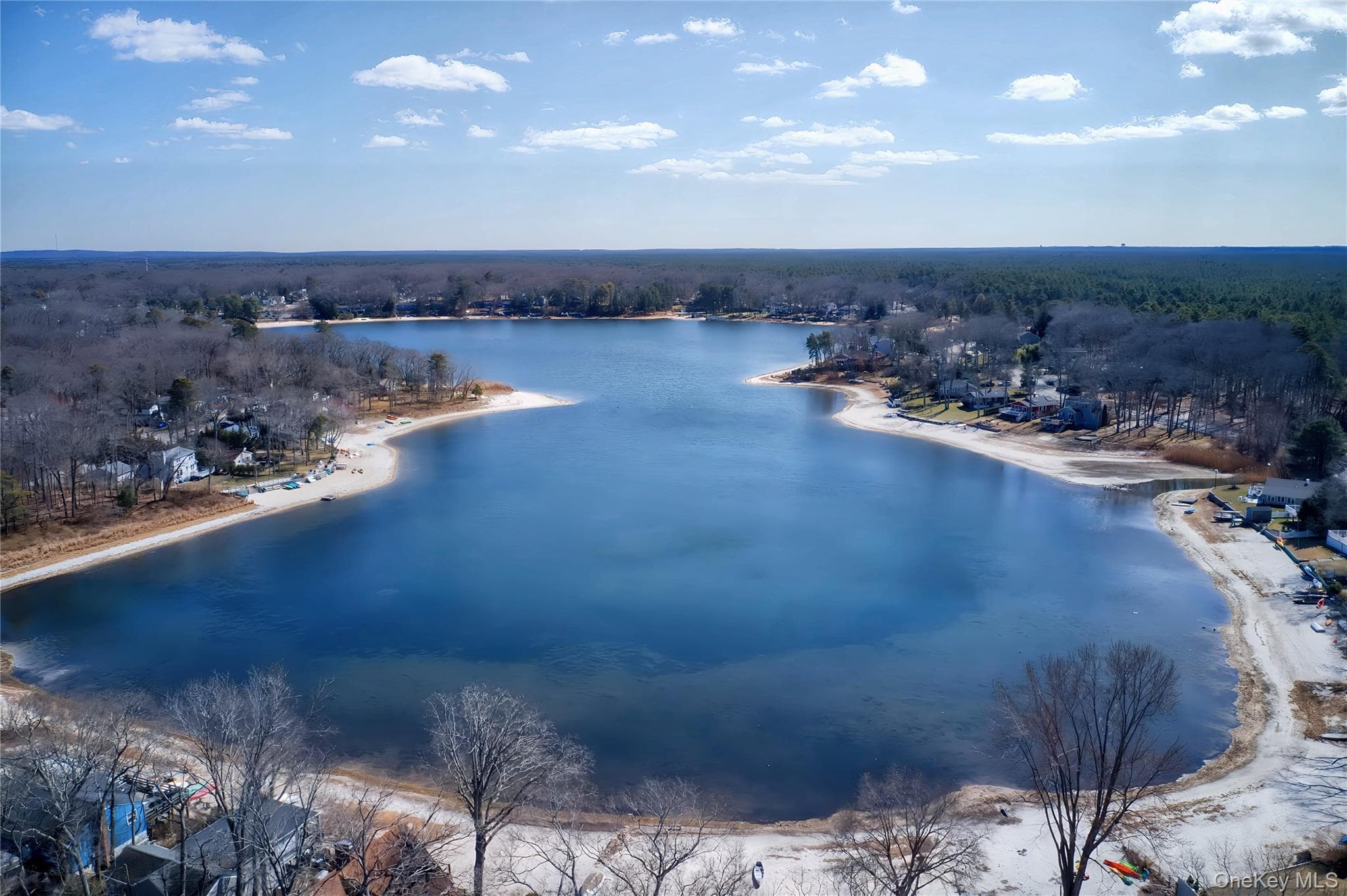 215 Lakeside Trail thumbnail 2