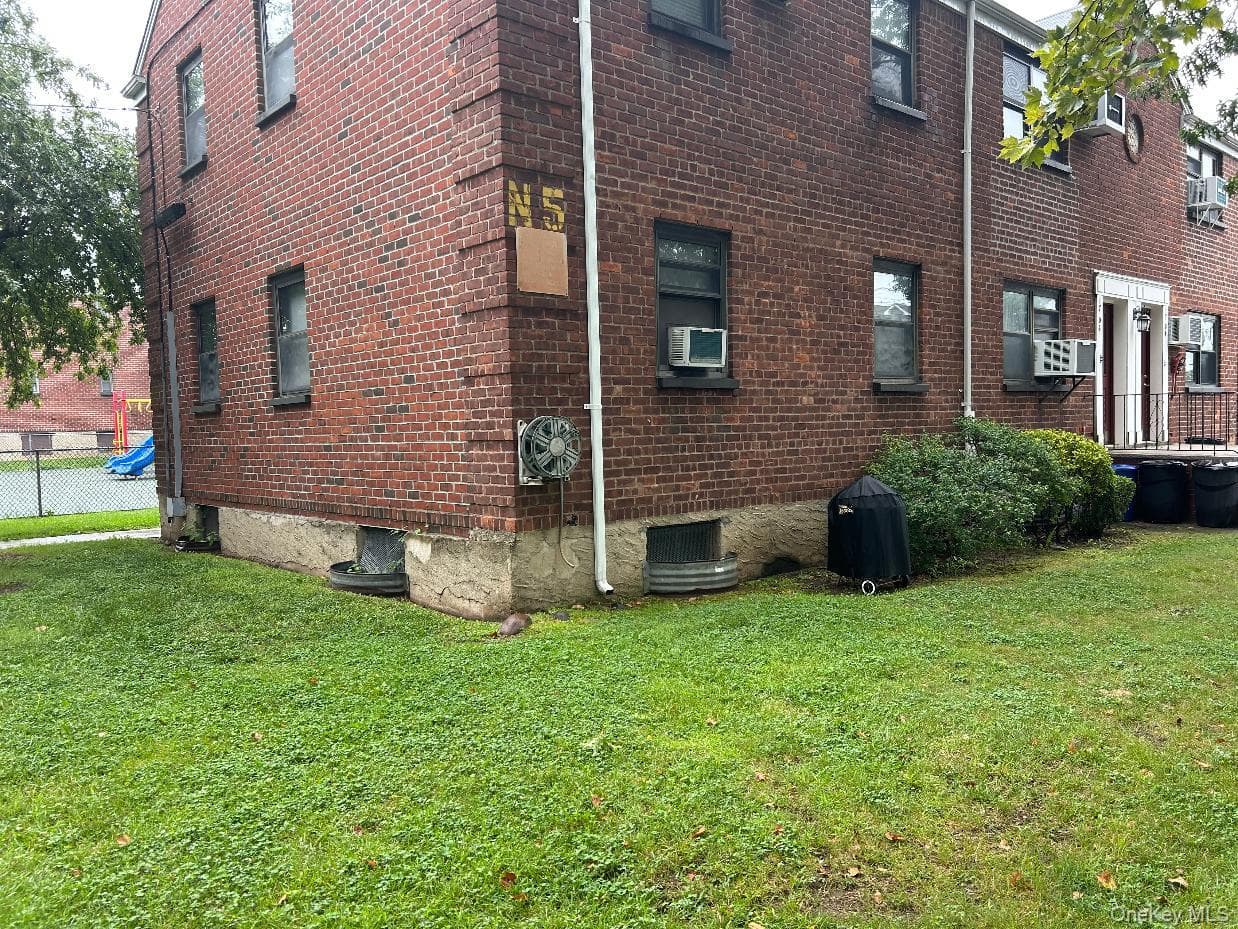 17-06 201st Street Unit: 2-103 thumbnail 11