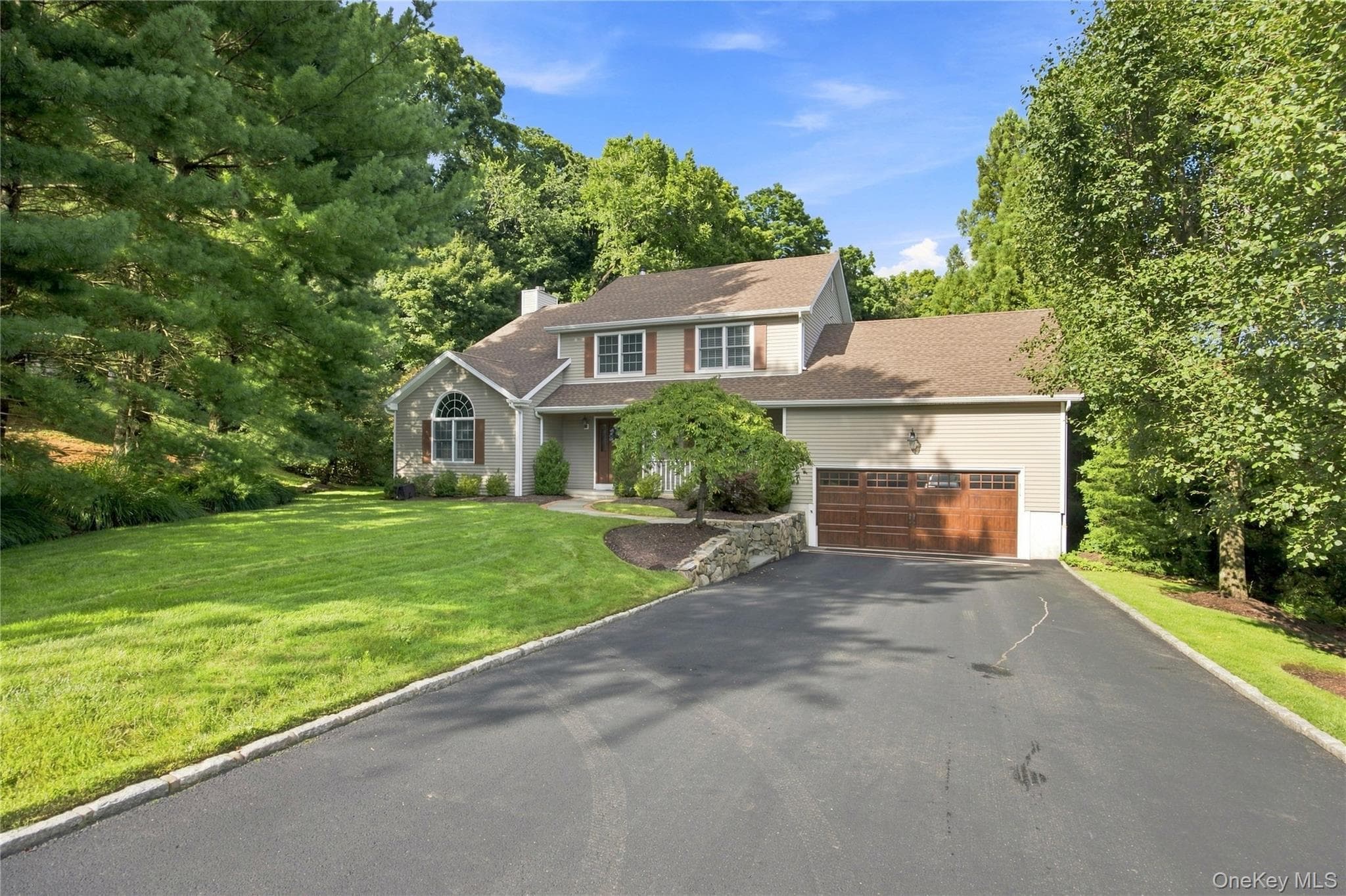 3868 Briarhill Street thumbnail 2