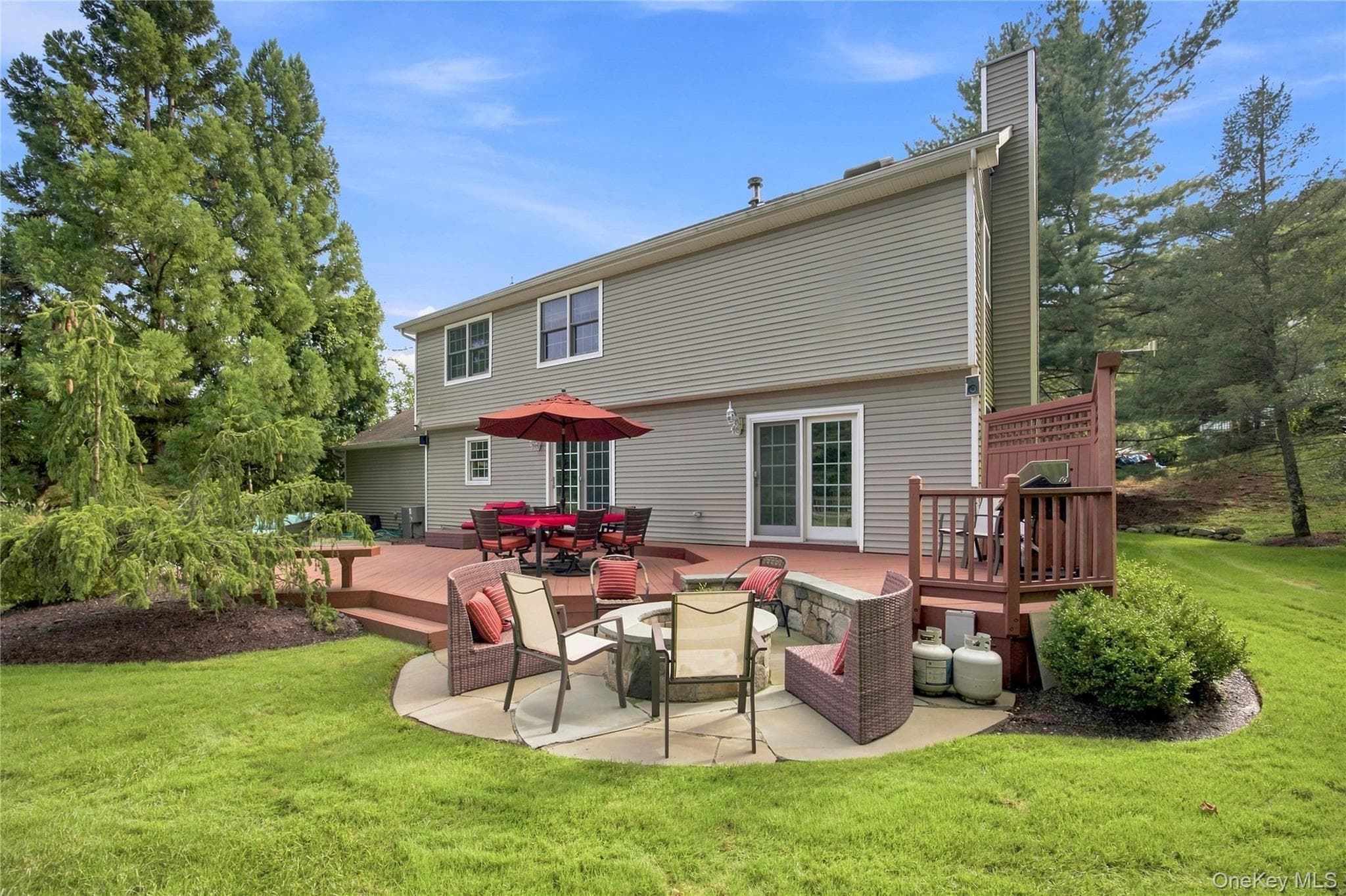 3868 Briarhill Street thumbnail 31