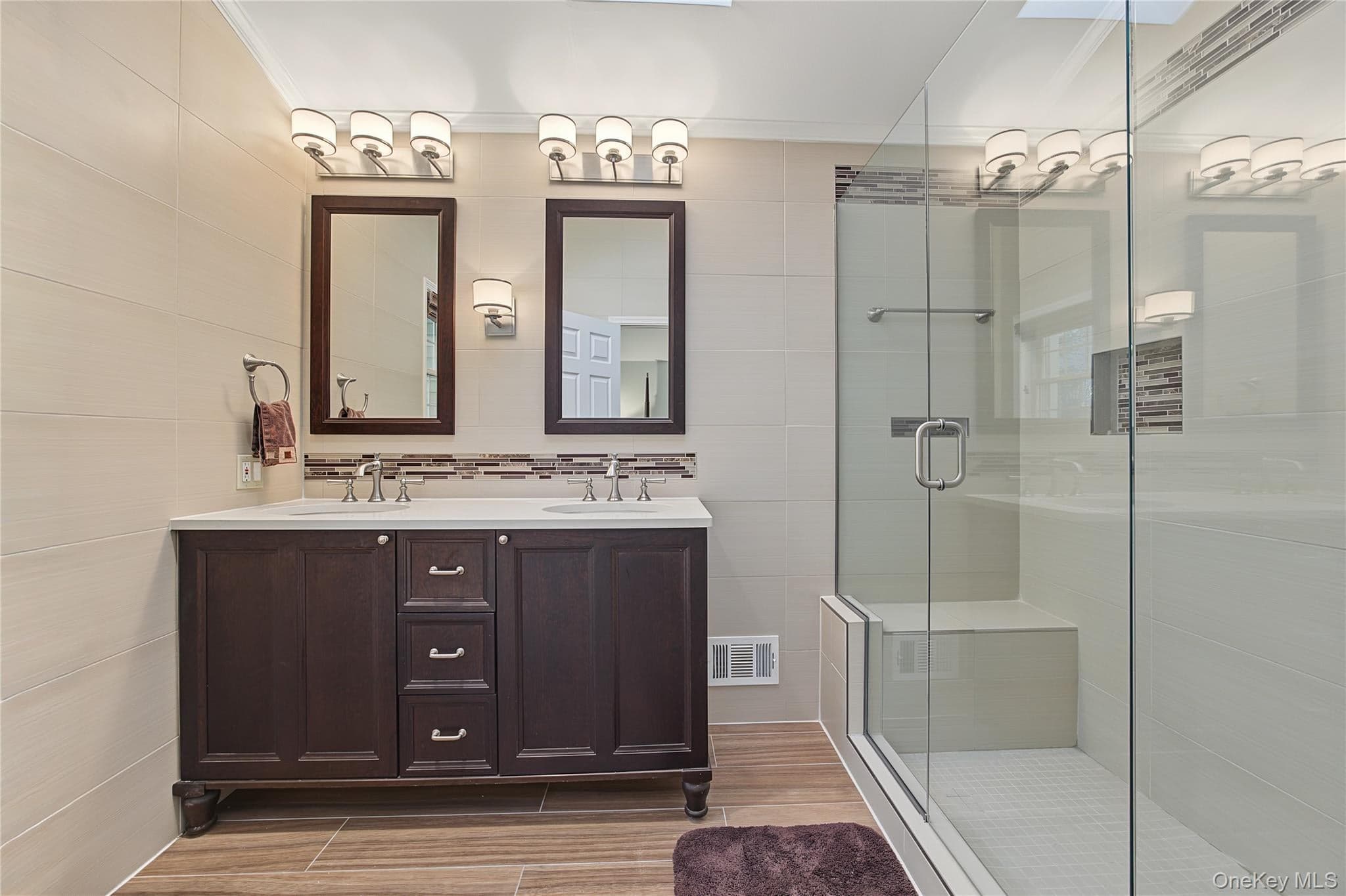 3868 Briarhill Street thumbnail 28