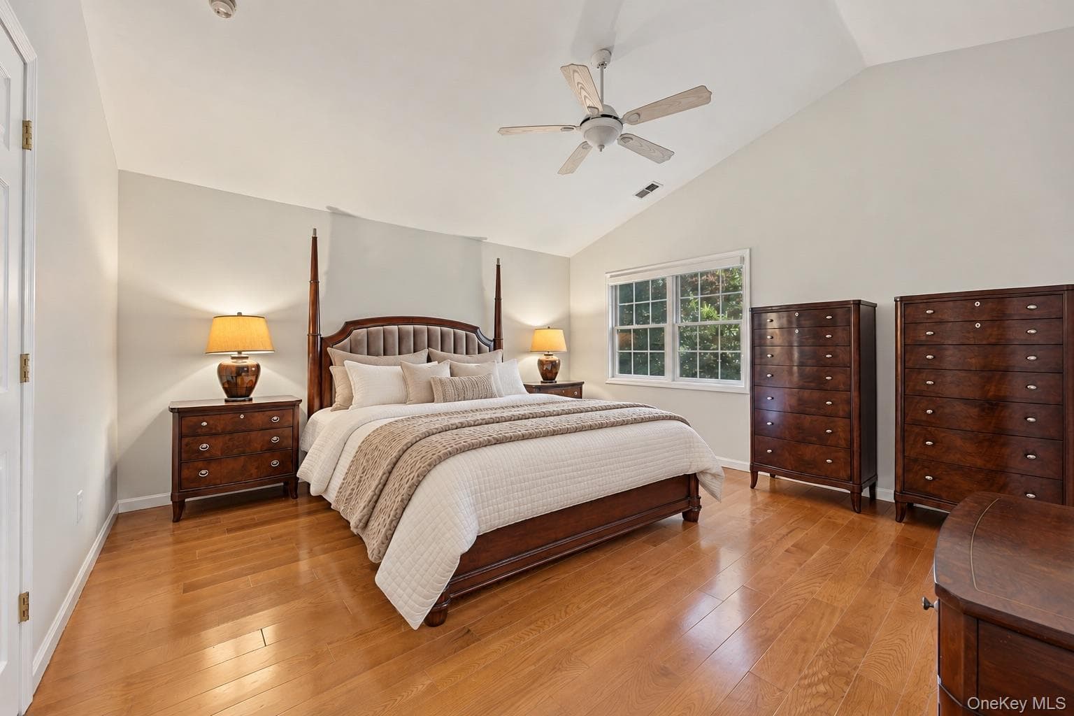3868 Briarhill Street thumbnail 26