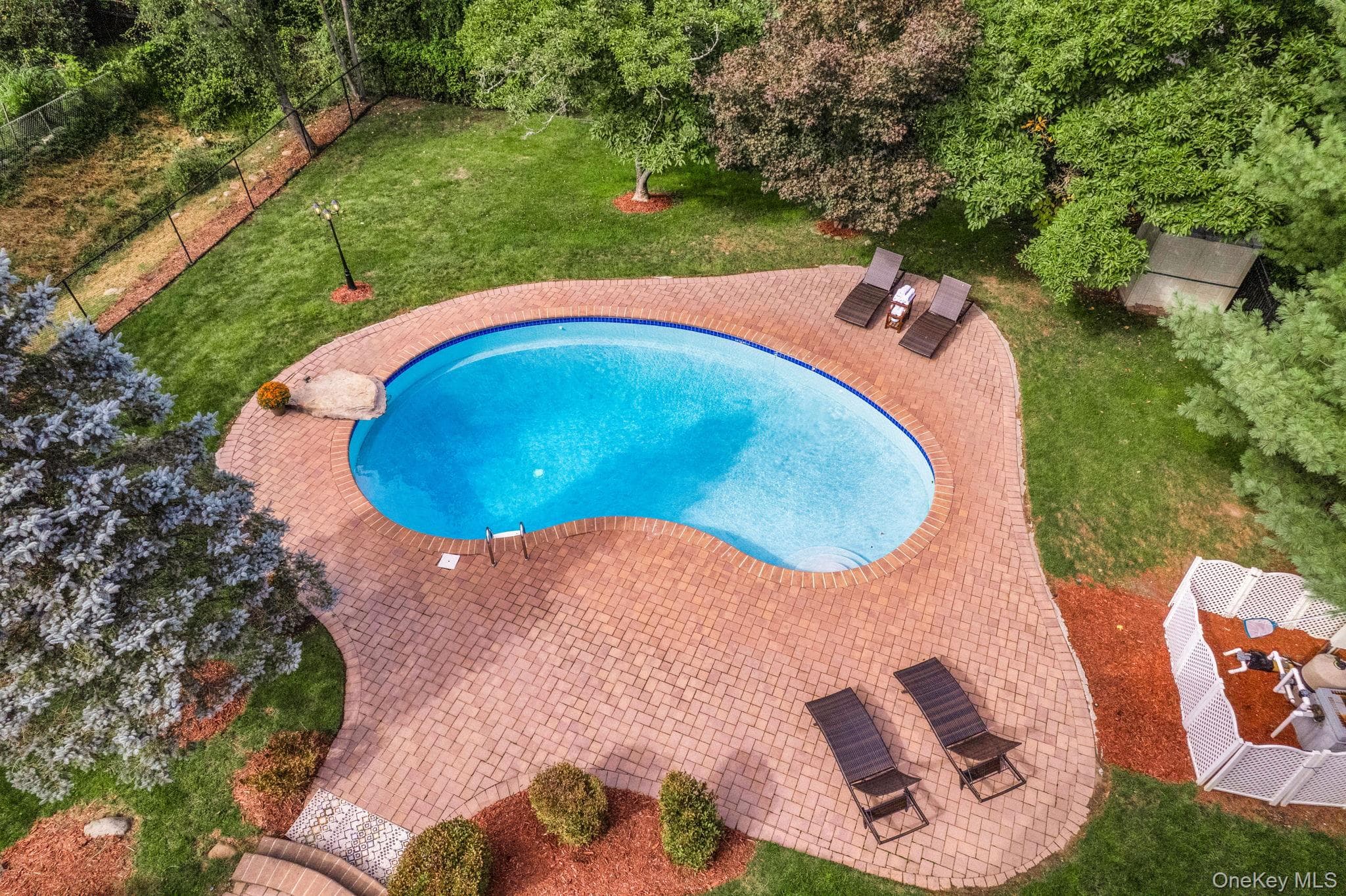 649 S Pascack Road thumbnail 35