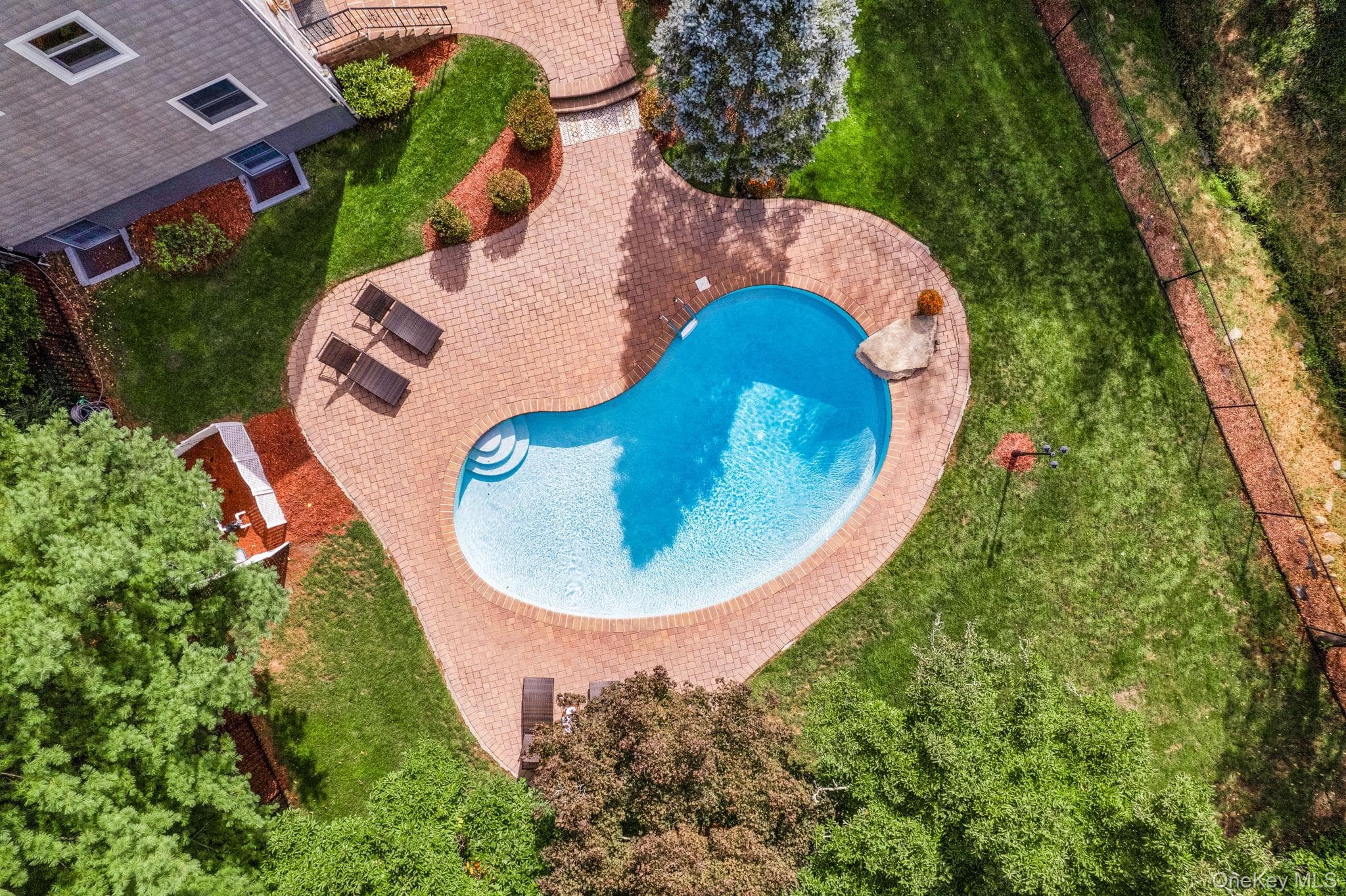 649 S Pascack Road thumbnail 36