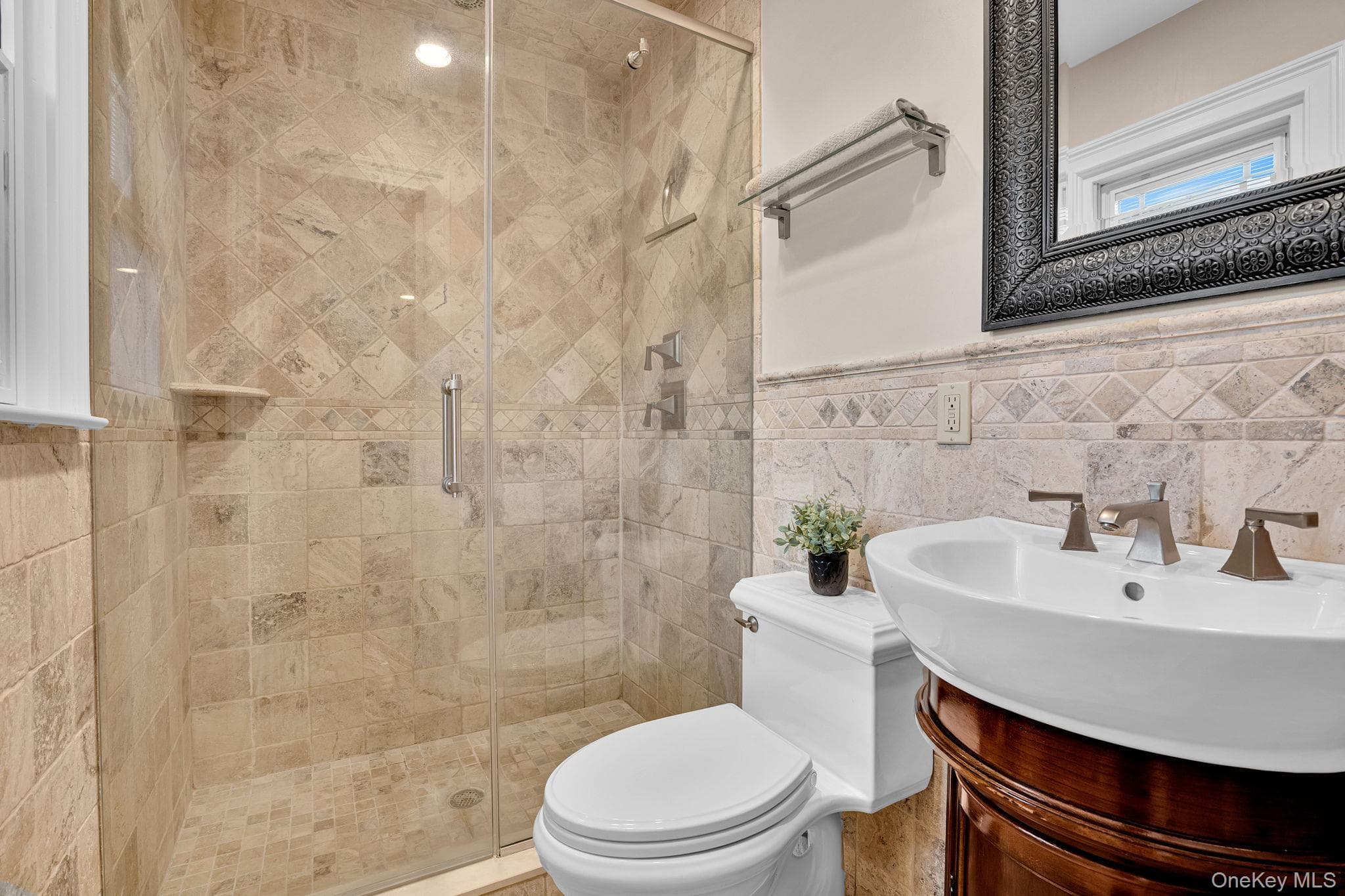 649 S Pascack Road thumbnail 20