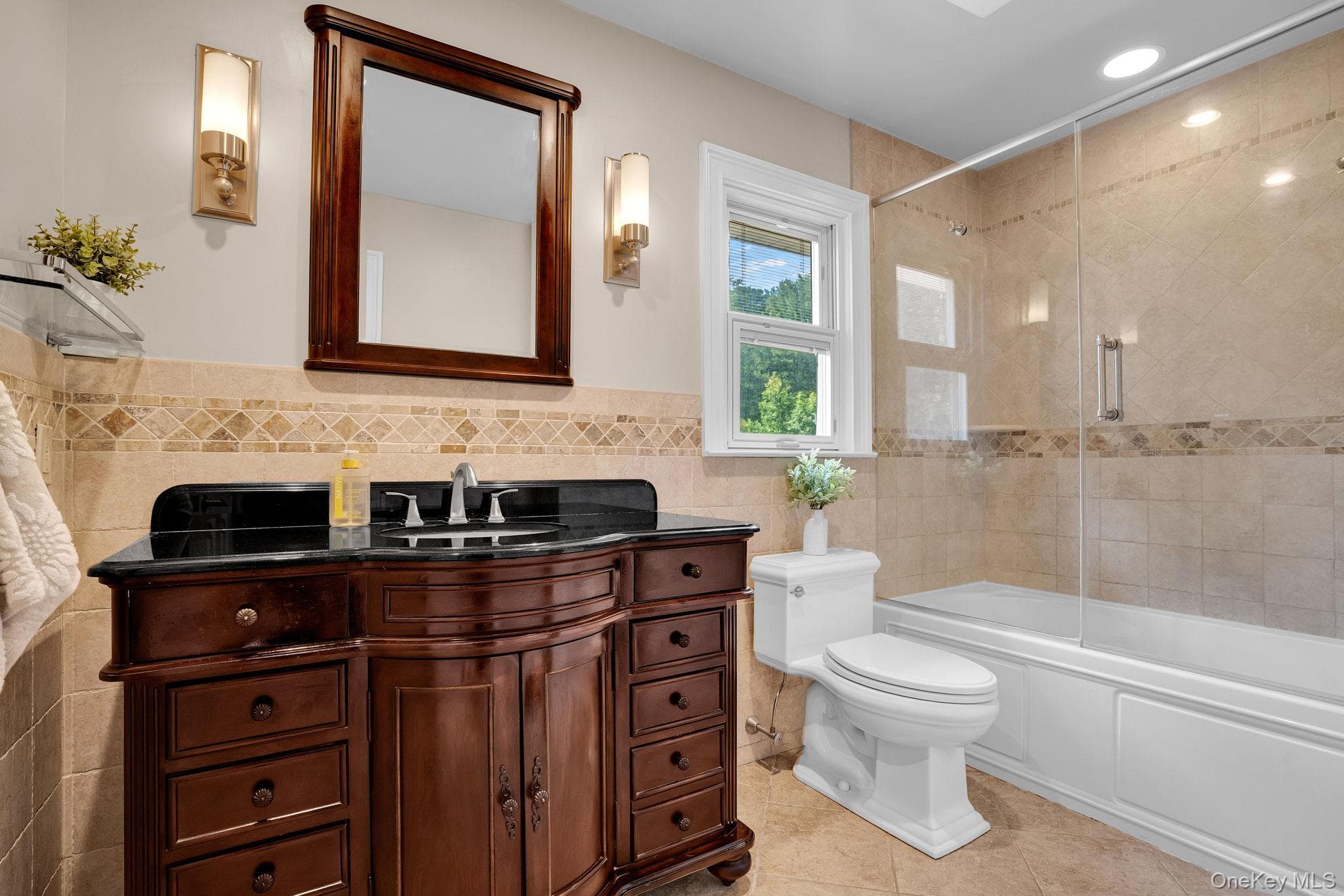 649 S Pascack Road thumbnail 16