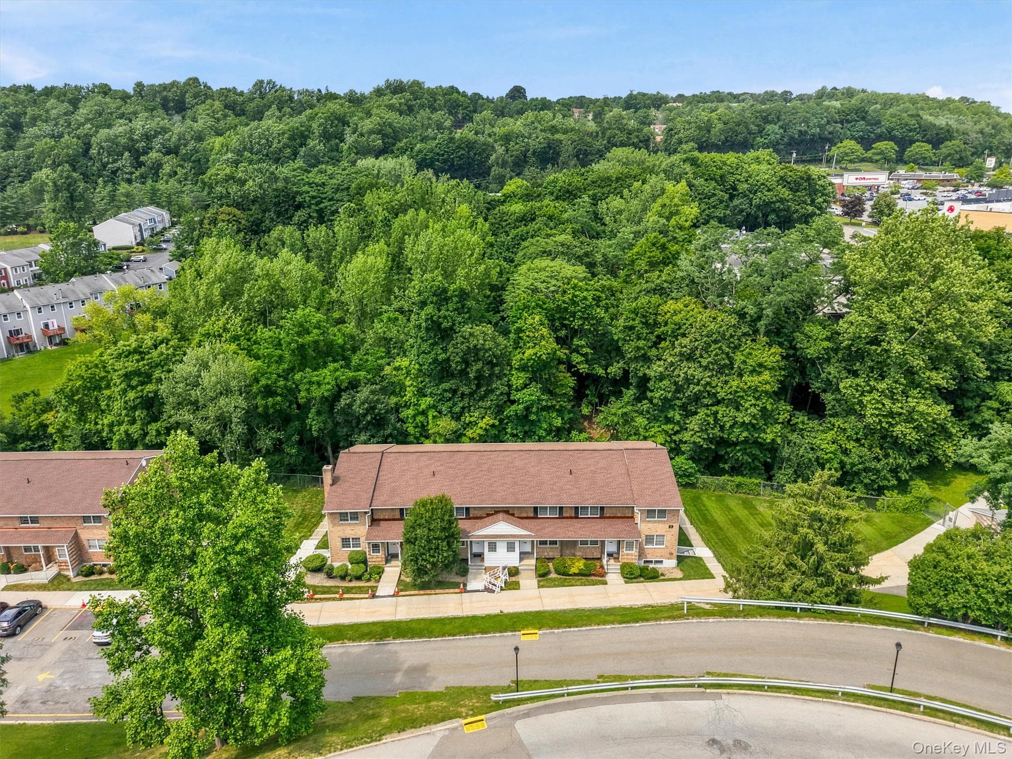 1840 Crompond Road Unit: 6C3 thumbnail 20