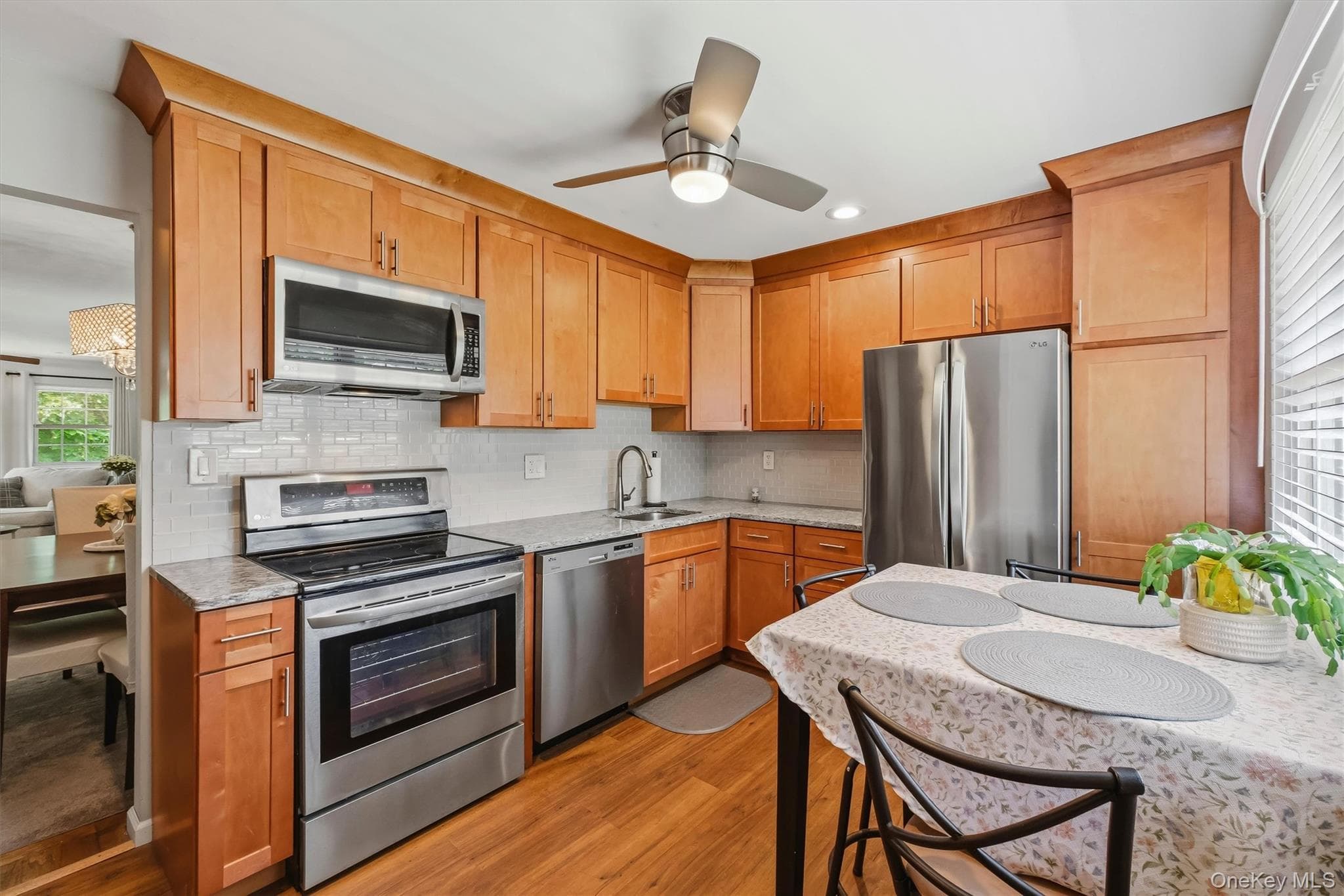 1840 Crompond Road Unit: 6C3 thumbnail 10