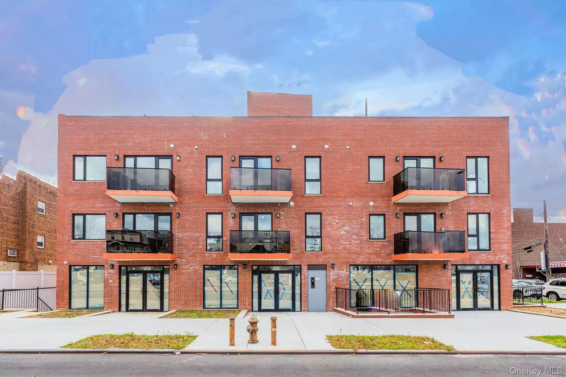 165-02 Sanford Avenue, Flushing