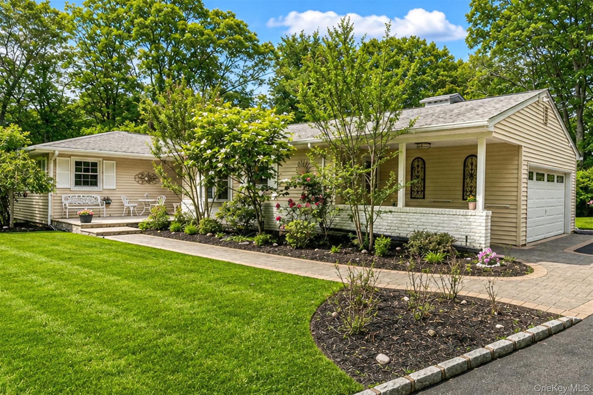 15 Cliff Road, Belle Terre
