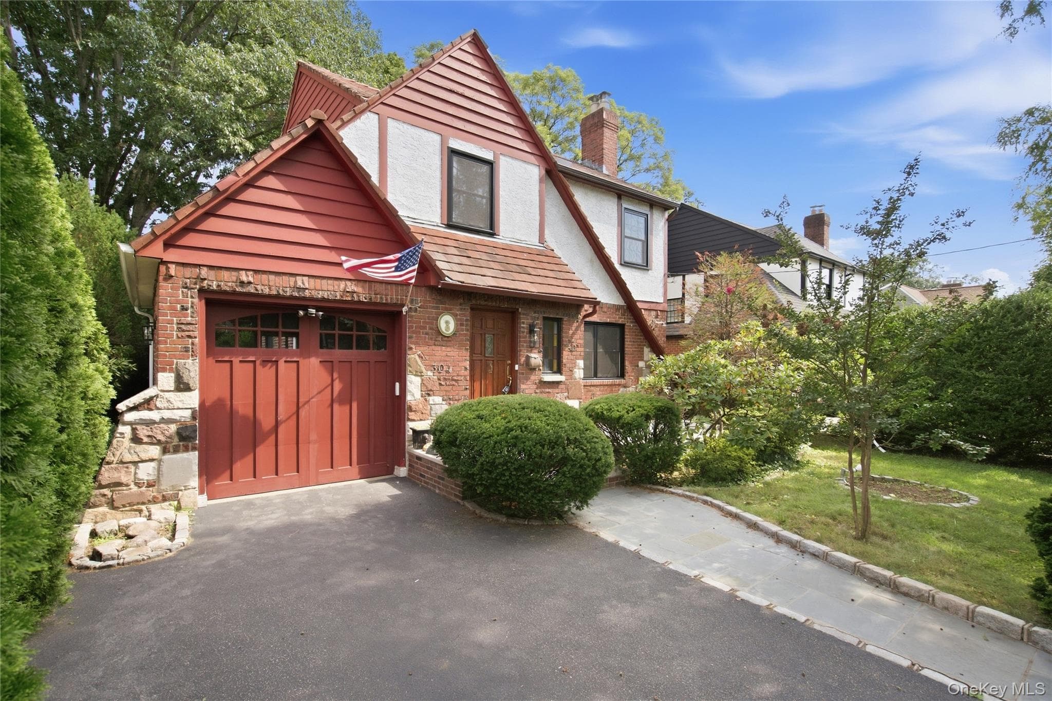 304 Kilburn Road photo 1
