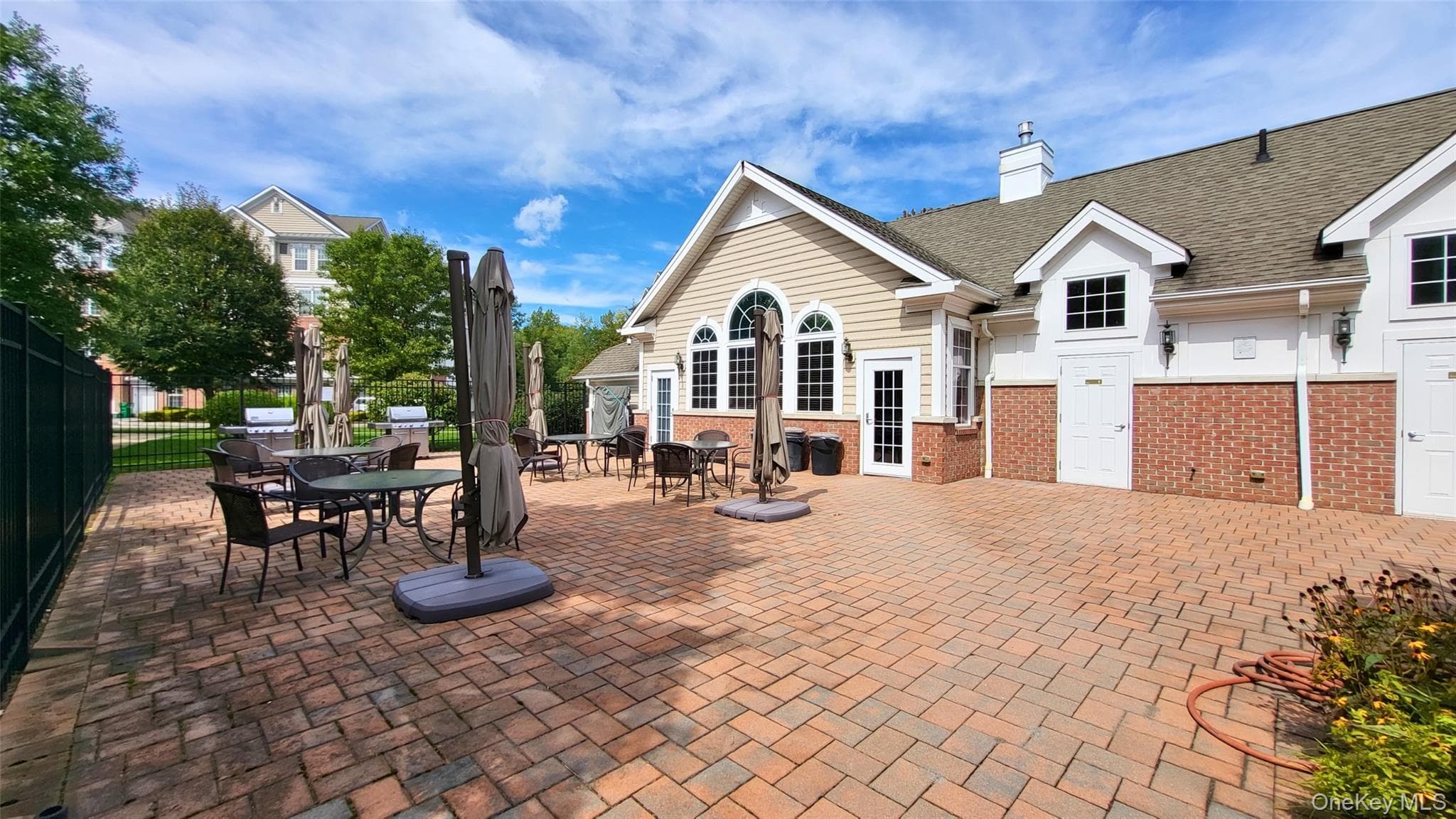 621 Regency Drive thumbnail 39