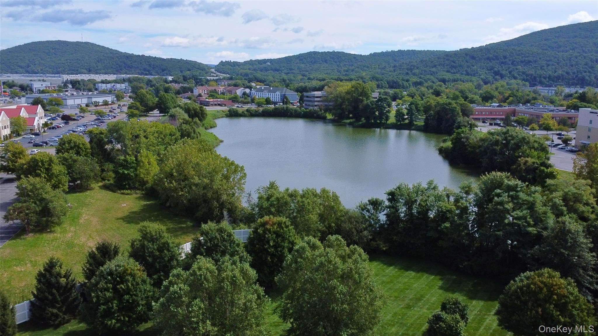 621 Regency Drive thumbnail 30