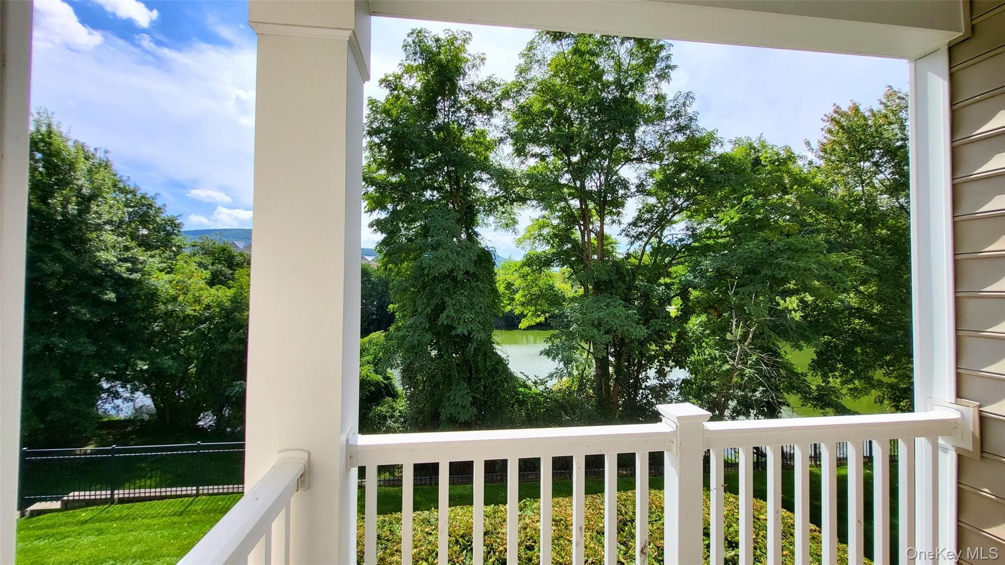 621 Regency Drive thumbnail 38