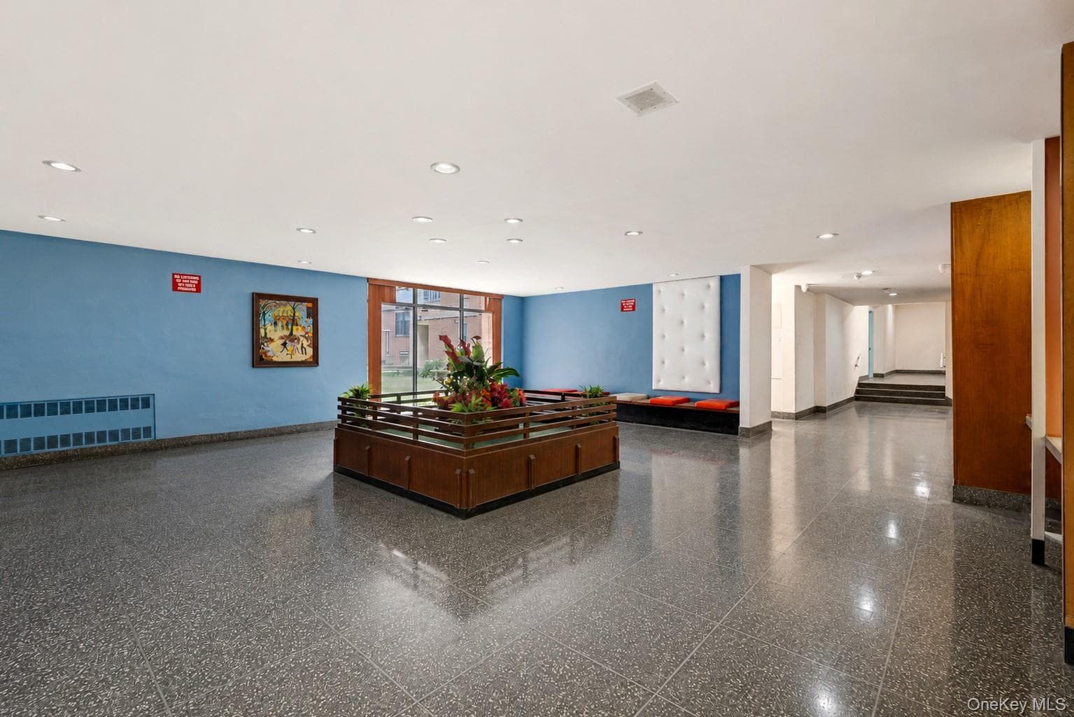 14430 Sanford Avenue Unit: 6L thumbnail 3