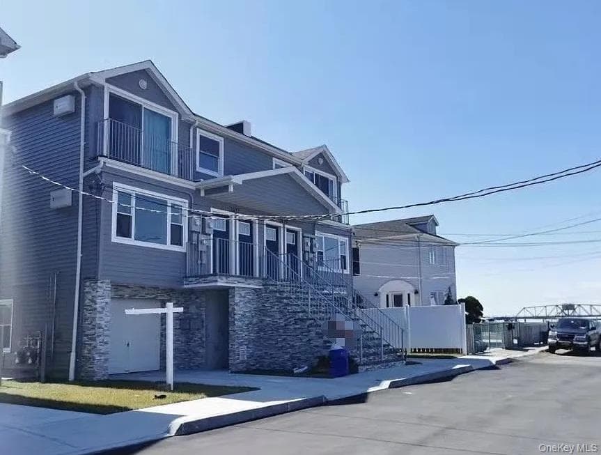 74-17 Hillmeyer Avenue, Far Rockaway